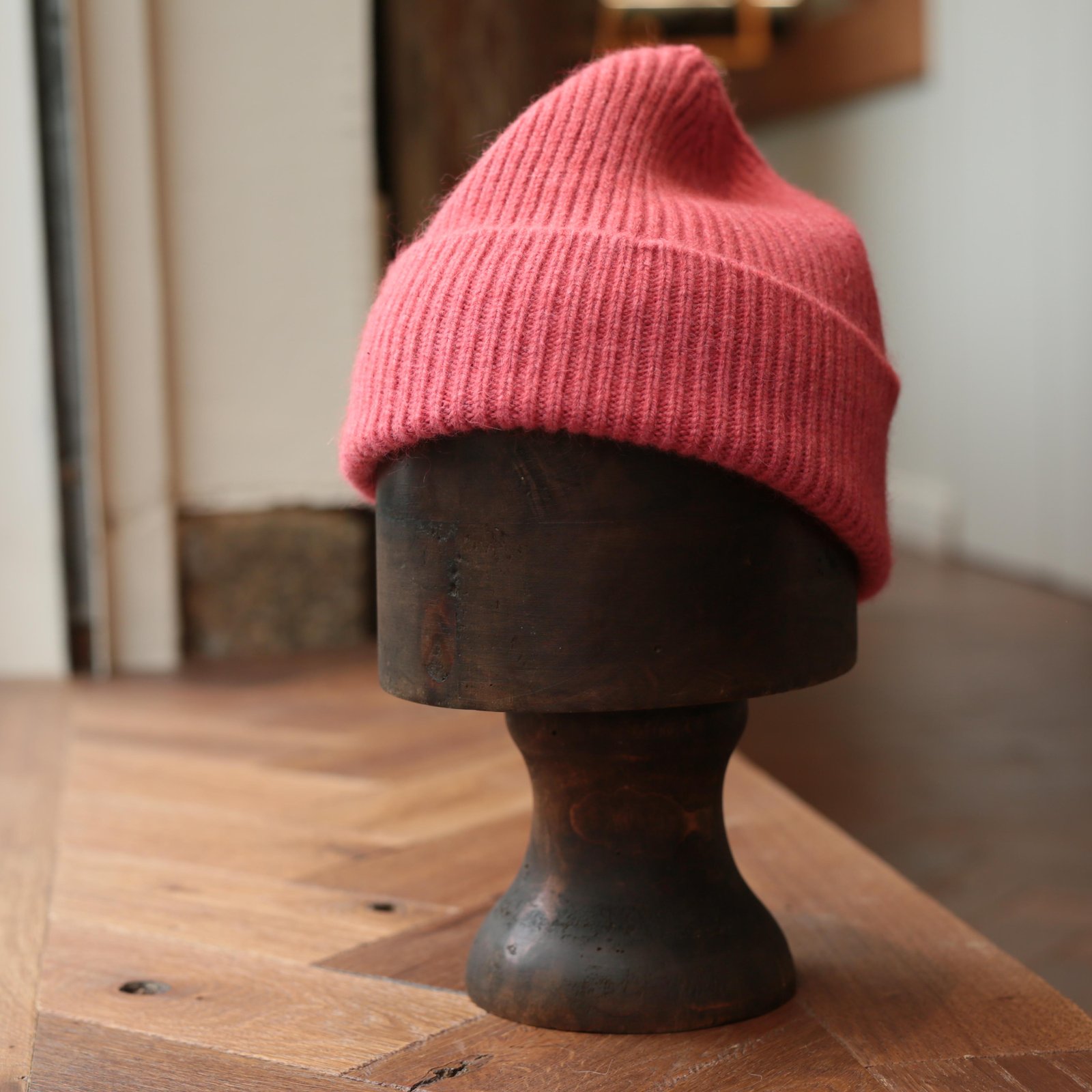 Barra Hat Lipstick