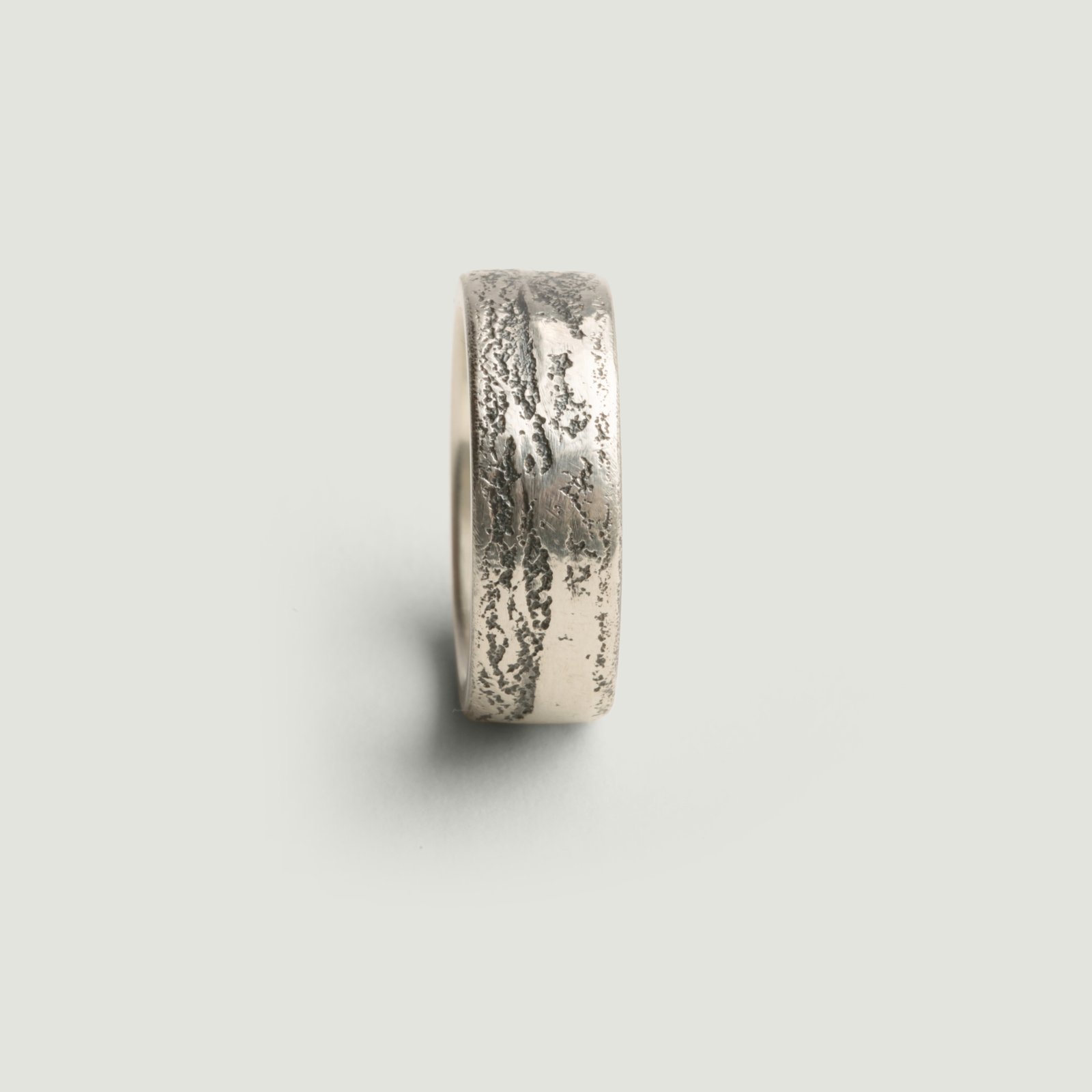 NORTHERN WORKSHOP / Wide Ribbon Ring