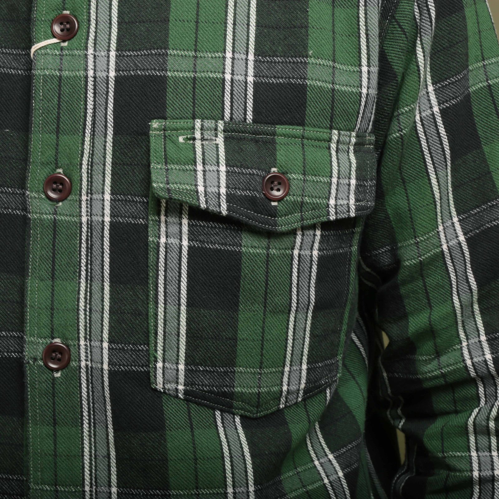 Lot 3022 Flannel Shirt With Chinstrap Green