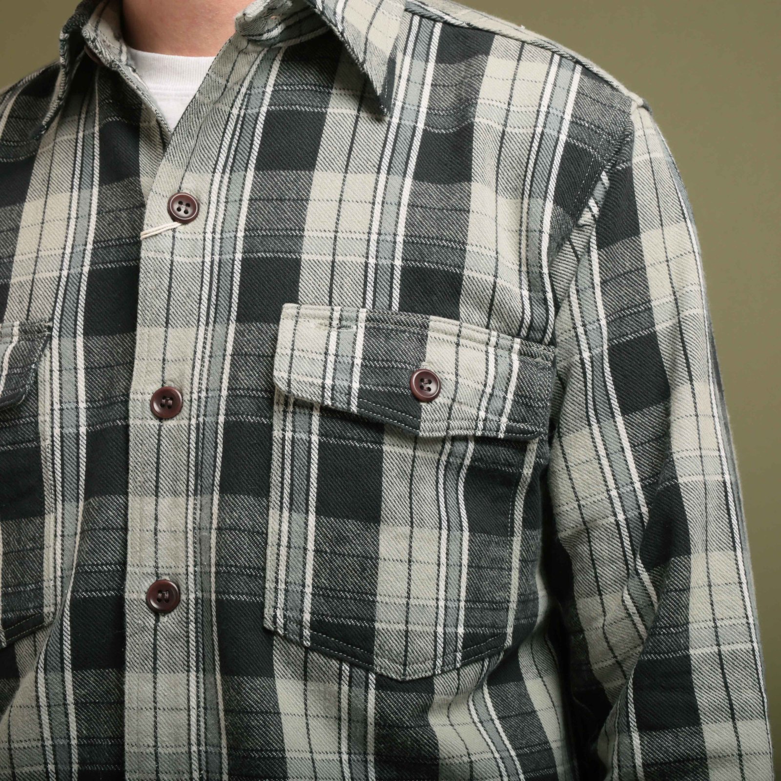 Lot 3022 Flannel Shirt With Chinstrap Gray