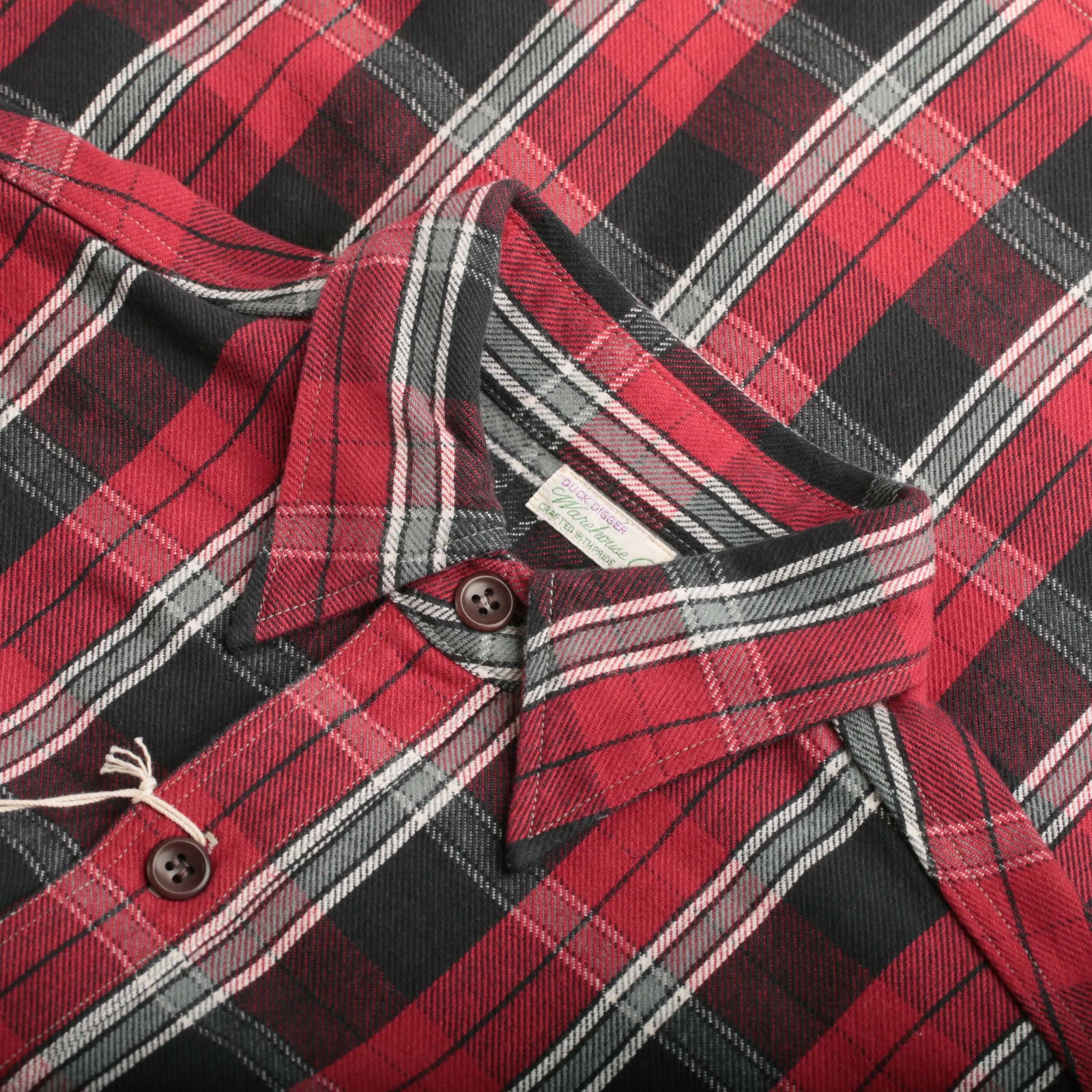 Lot 3022 Flannel Shirt With Chinstrap Red