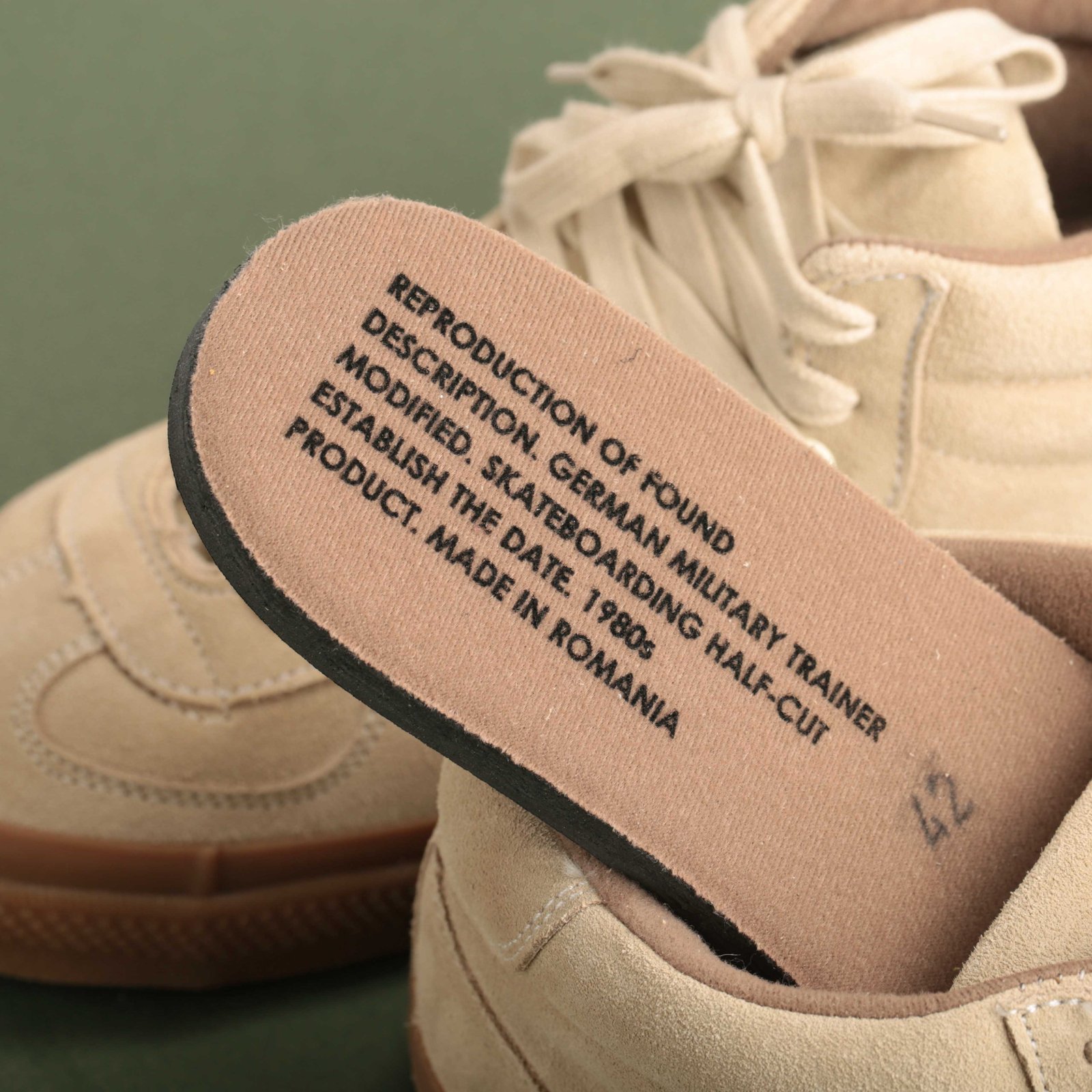 German Military Trainer Mid Panna Suede