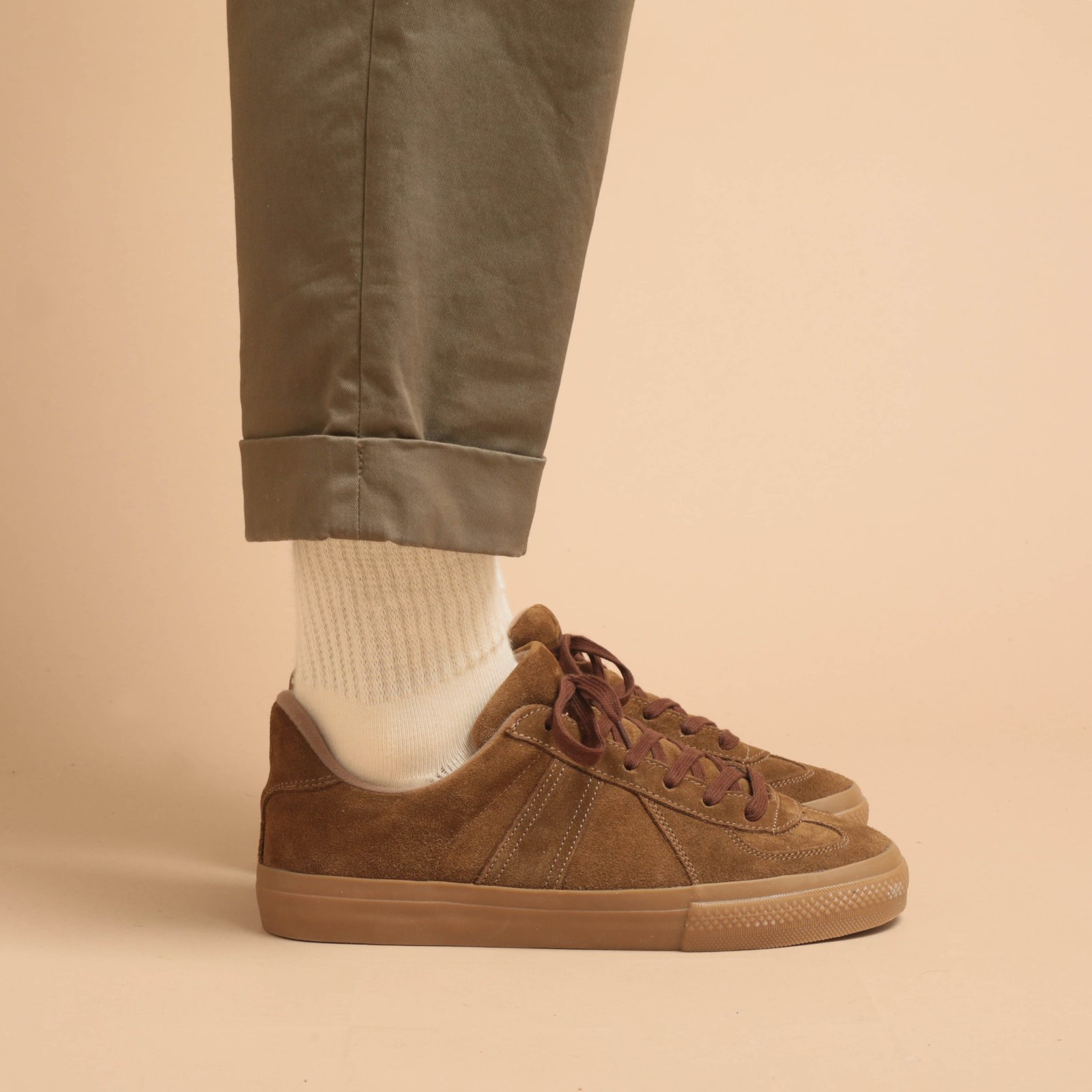 German Military Trainer Tobacco Suede