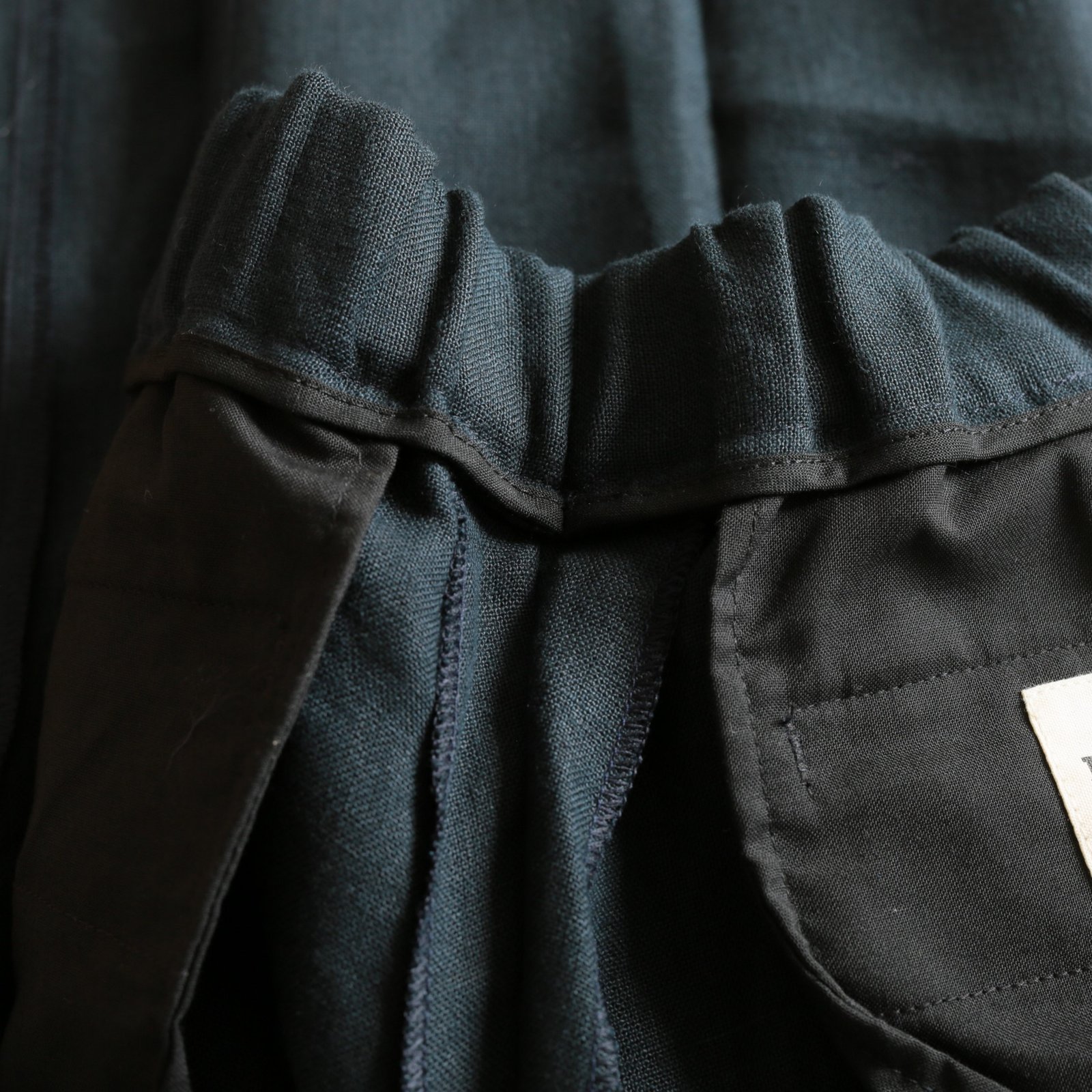 T005 Linen Drawstring Trousers Navy