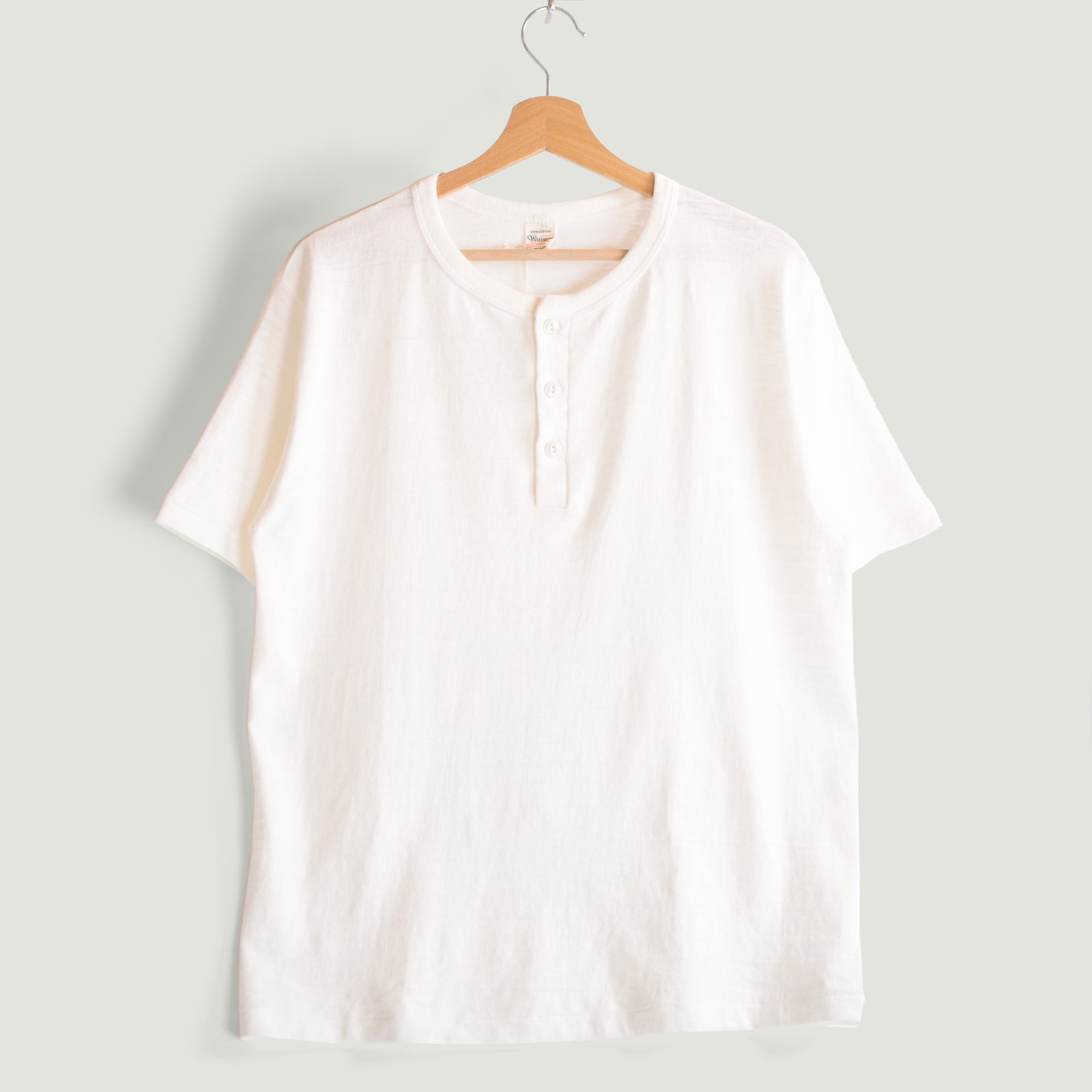 Lot 4601 Henley Neck T-Shirt Off White