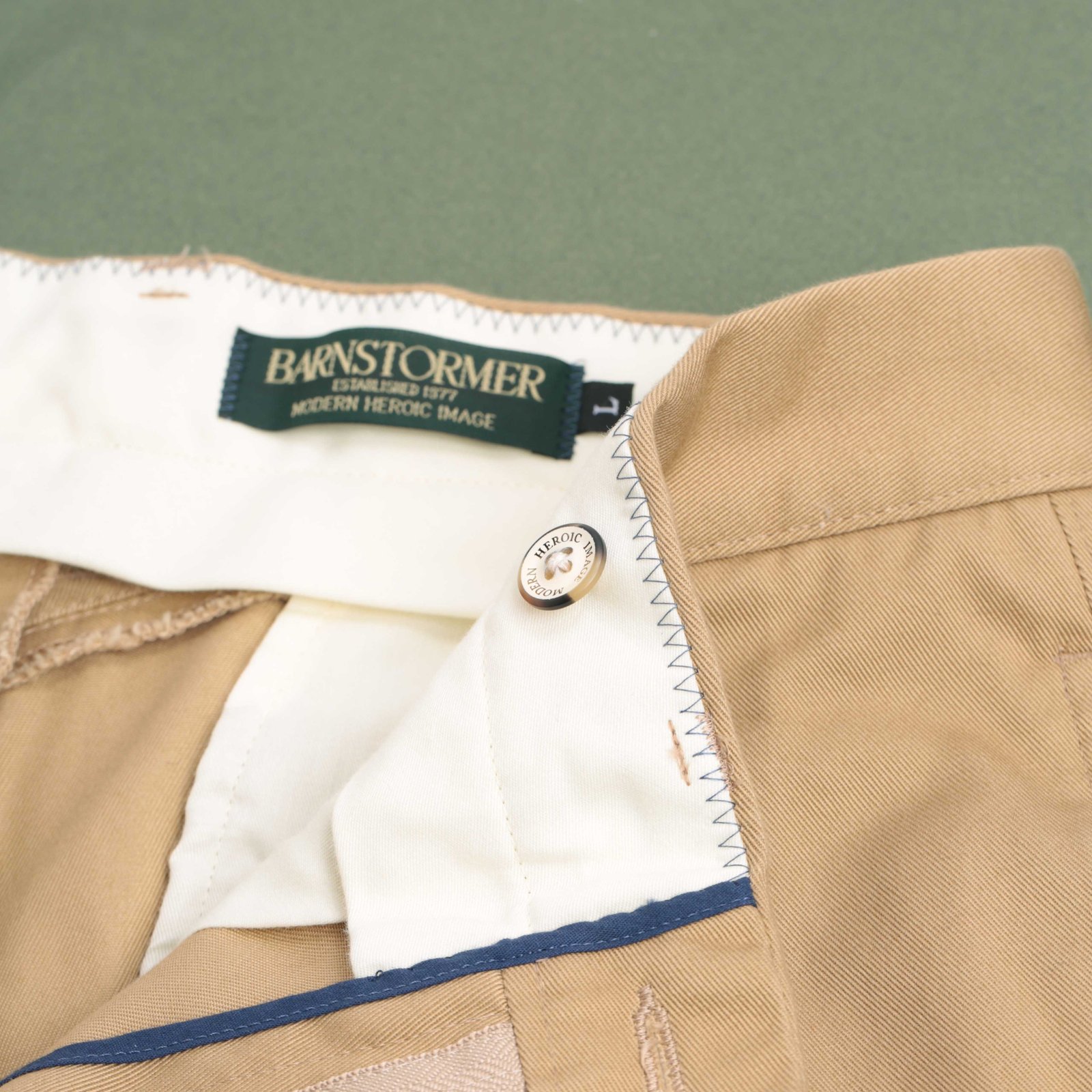 1402P 2P Chinos Shorts Khaki