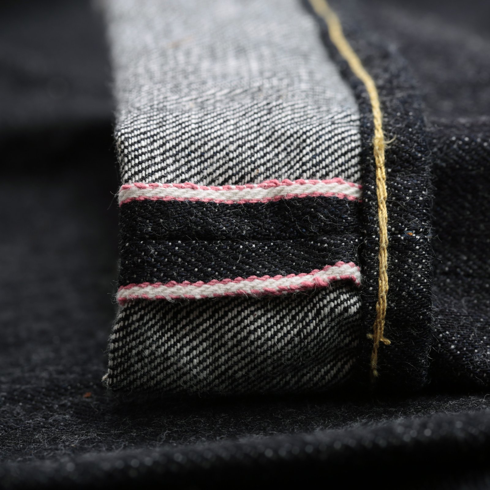 Image_Flâneurs_MOMOTARO / 0605-13 Natural Tapered 13oz Zimbabwe Cotton_detail-selvedge