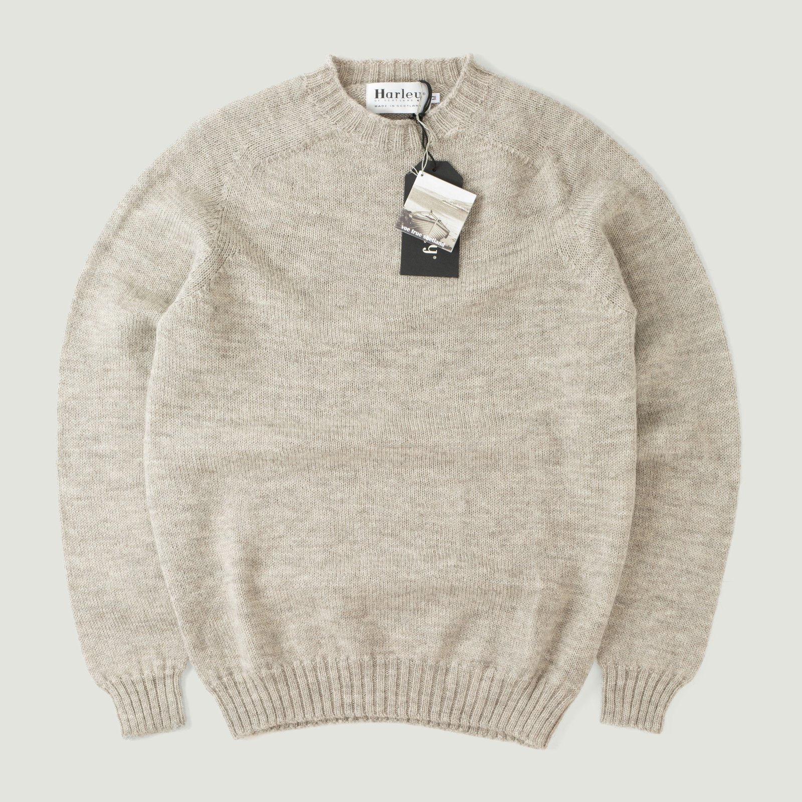 pull shetland voe HARLEY OF SCOTLAND couleur gris silver vignette