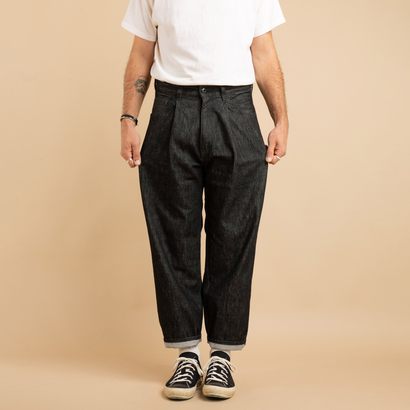 JAPAN BLUE / Dark Grey 13oz Wide Tapered 5-Pocket Pants