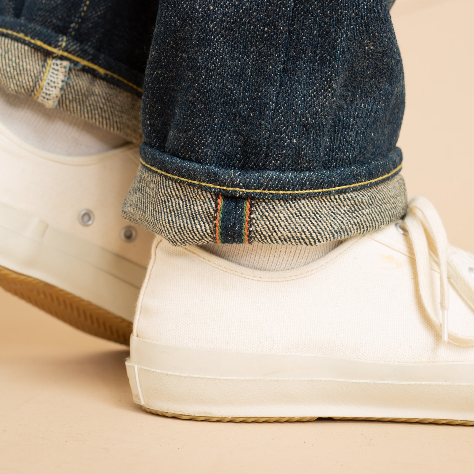 Image-Flâneurs_ONI DENIM / 902ZR-KABEG "Secret Kabuki" 20oz High Rise Relaxed Tapered_Detail-Strip