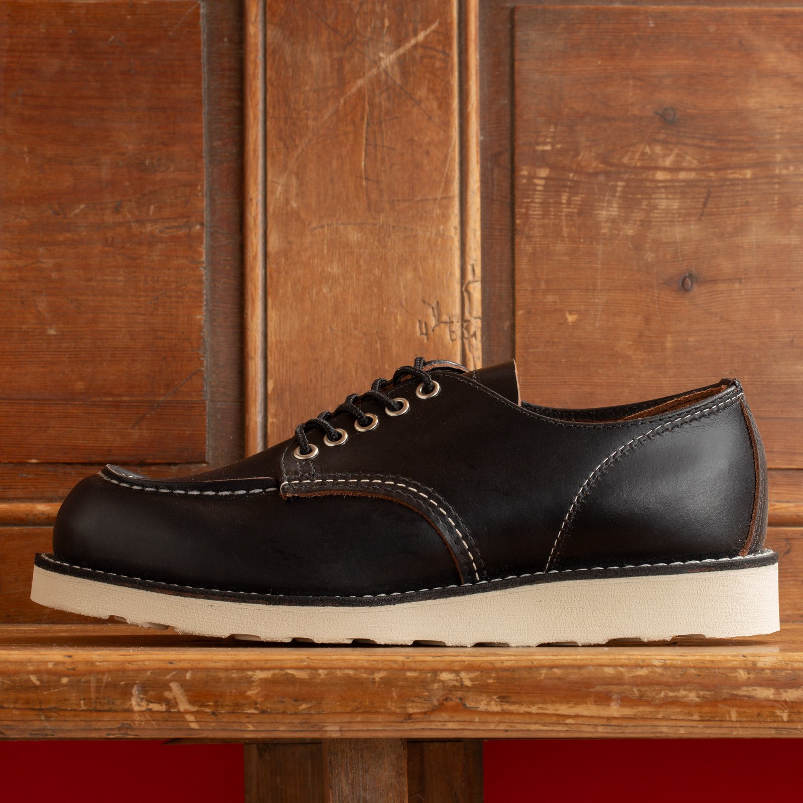 8090 Shop Moc Toe Oxford Black Prairie