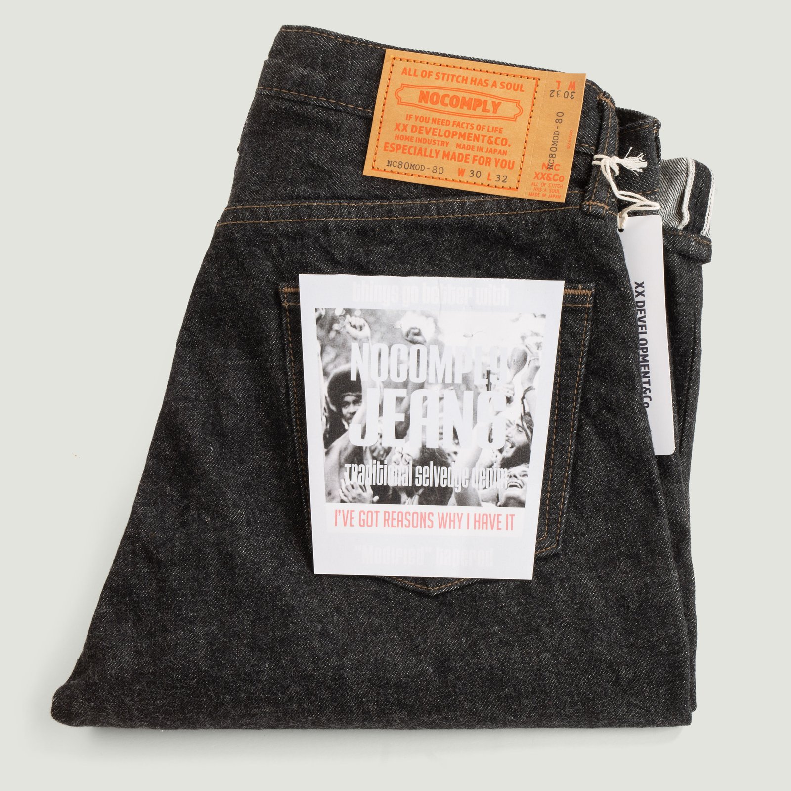 "NO COMPLY" Modified Tapered 13,5oz Black Selvedge Denim