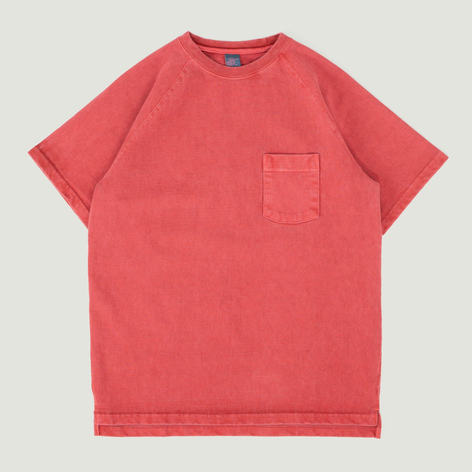 Short Sleeve Heavy Raglan Pocket Tee in Faded Red