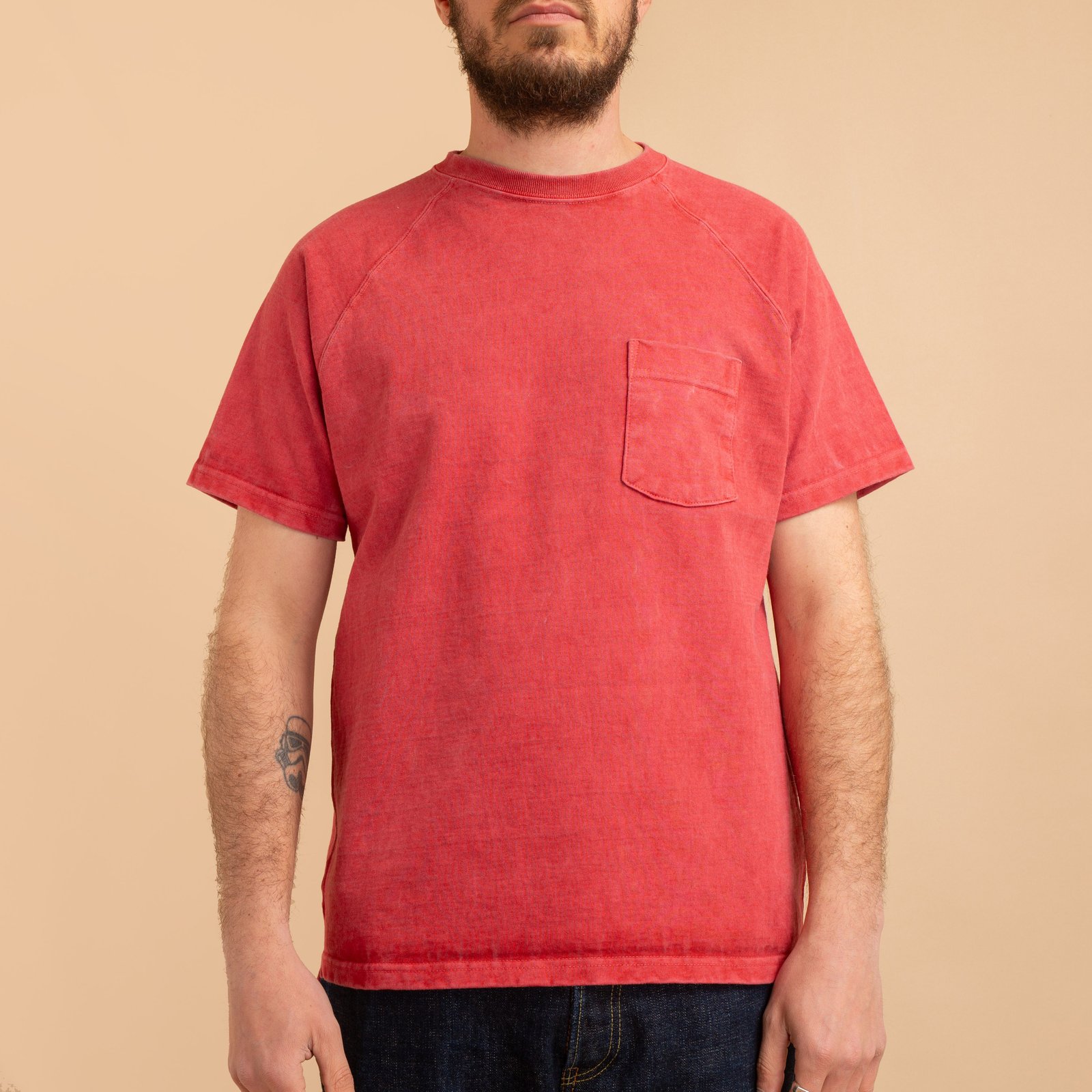 Short Sleeve Heavy Raglan Pocket Tee in Faded Red