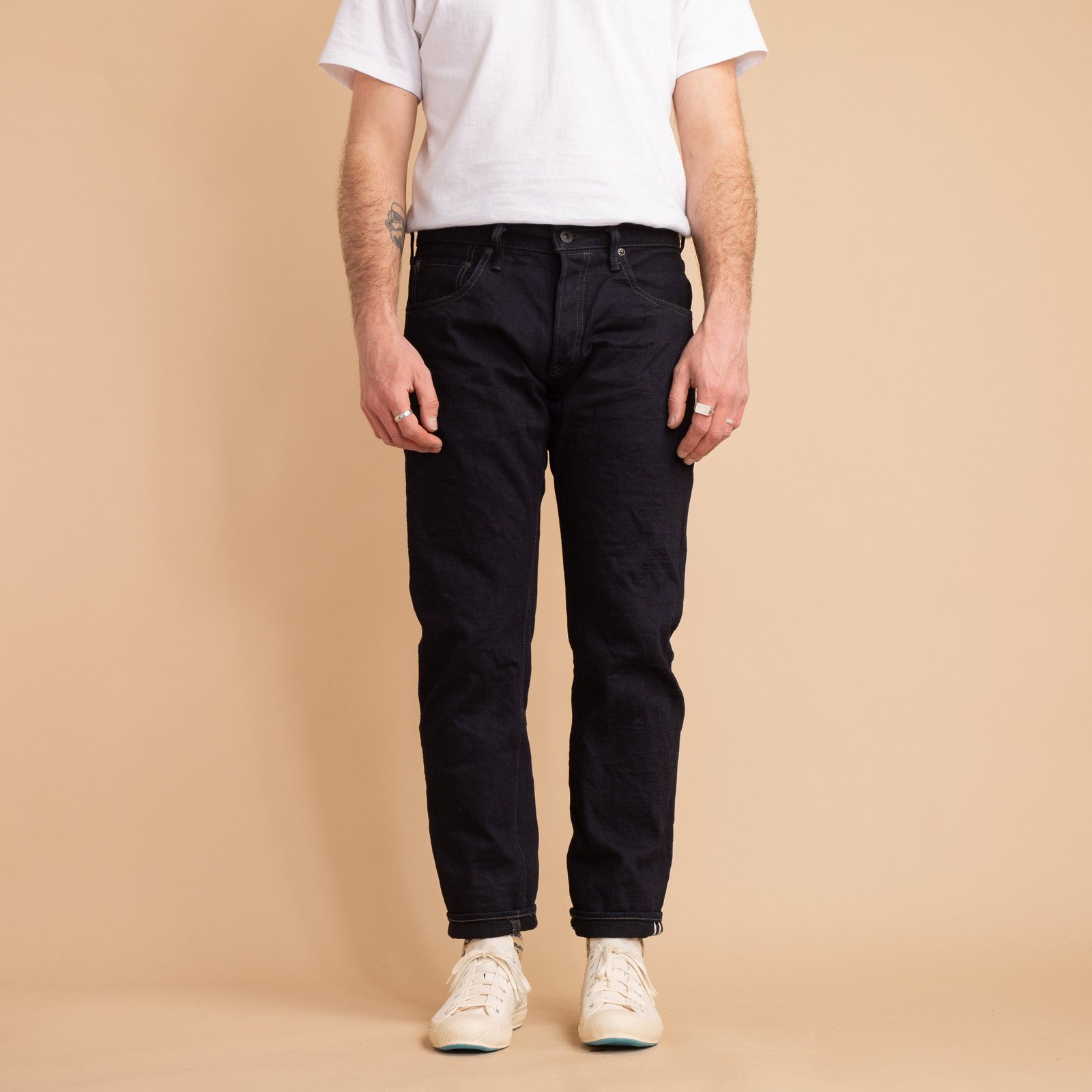 622-14BLK 14oz Indigo/Black Relaxed Tapered