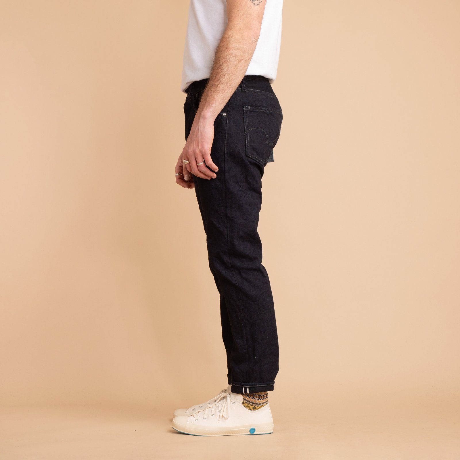 622-14BLK 14oz Indigo/Black Relaxed Tapered