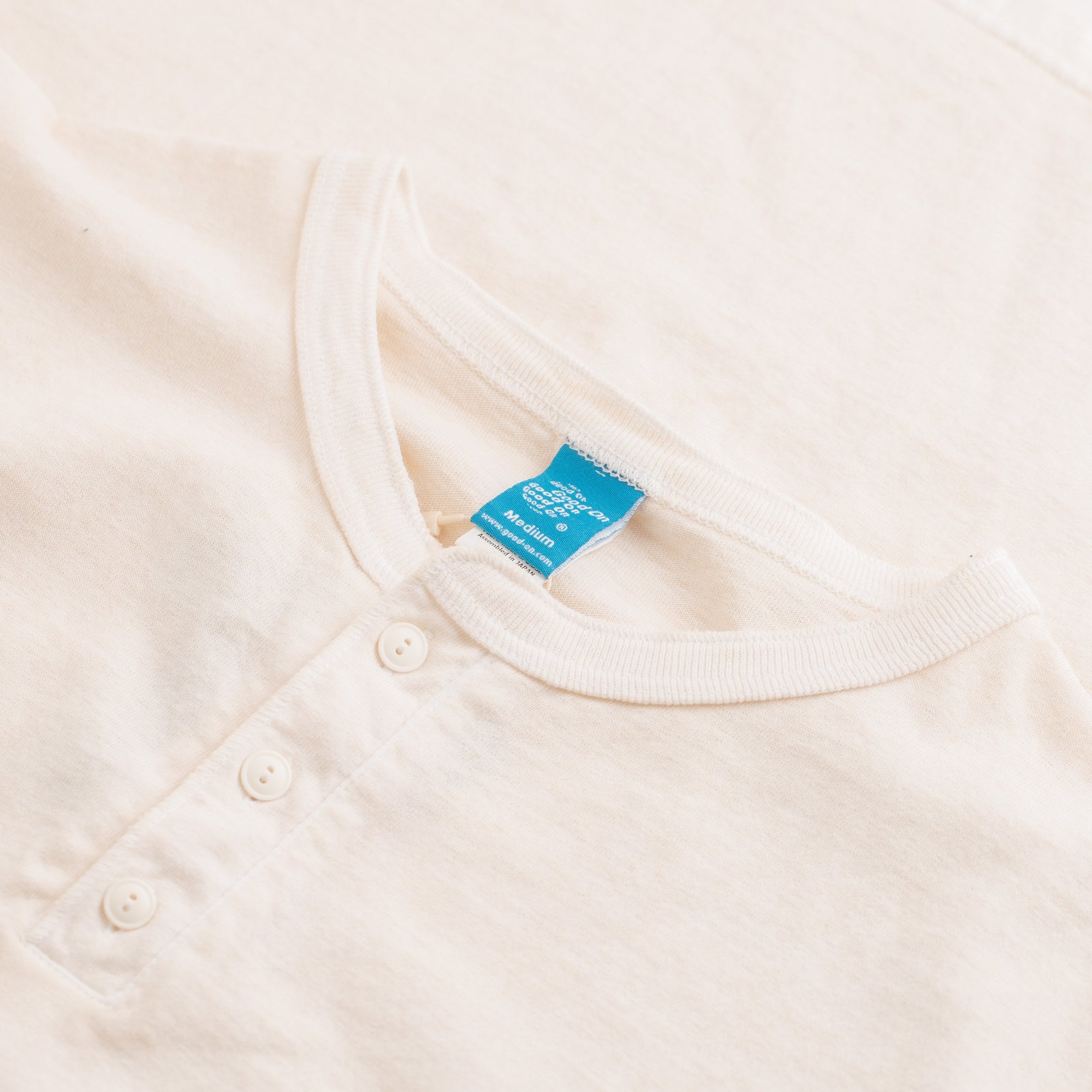 Short Sleeve Henley Tee in Natural Color