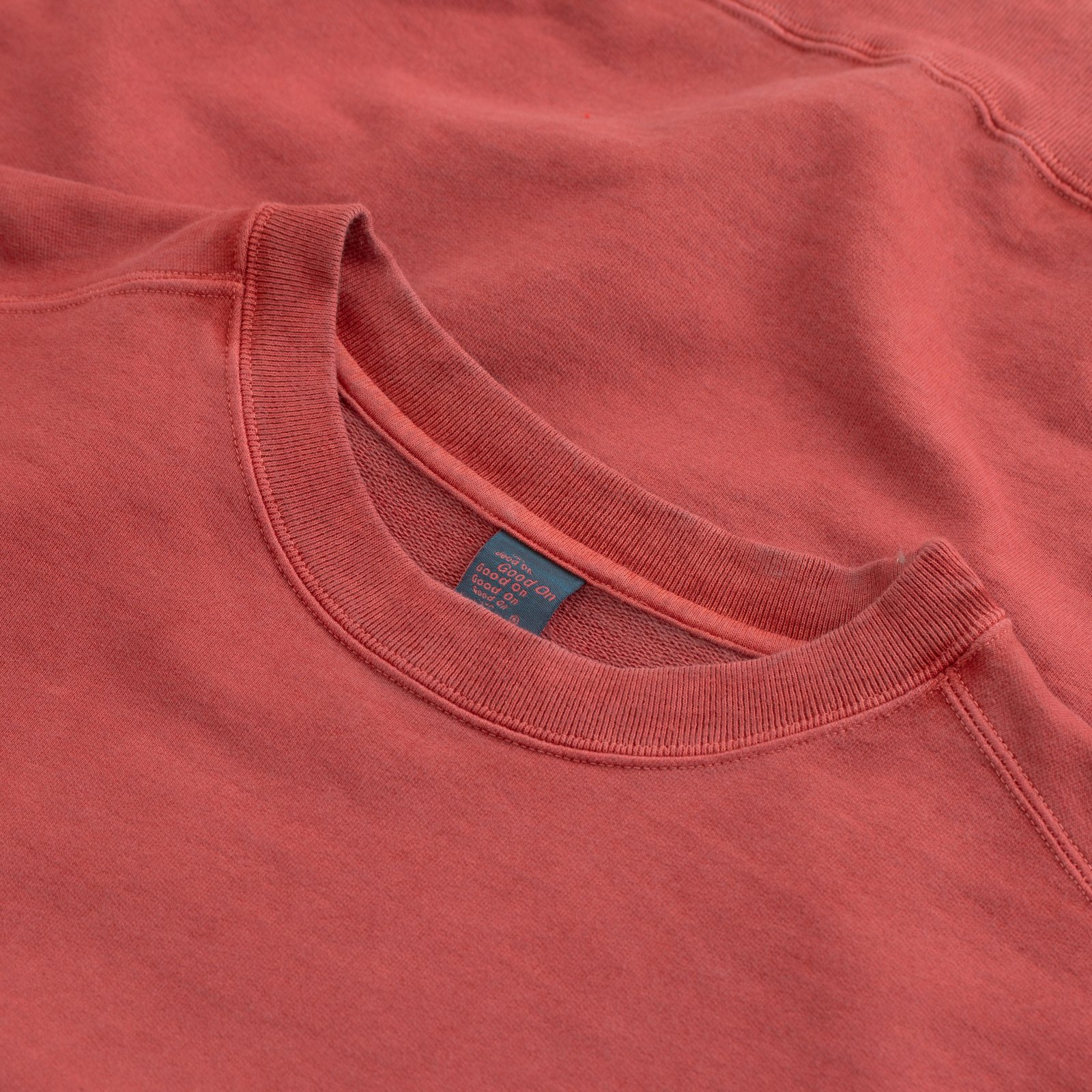 Short Sleeve Terry Shirt in Faded Red