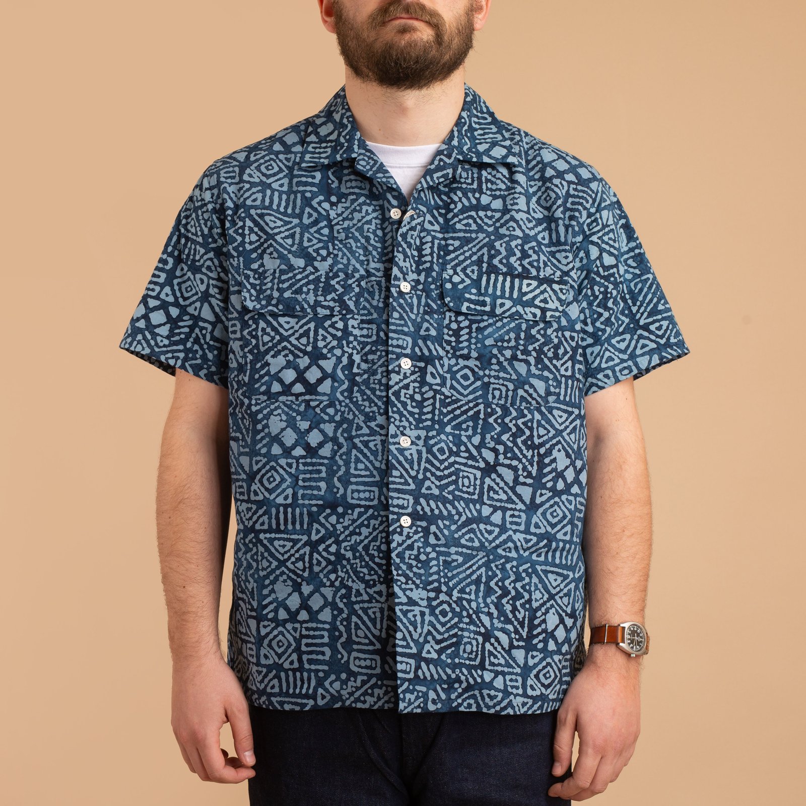 Open Collar S/S Shirt Batik Print