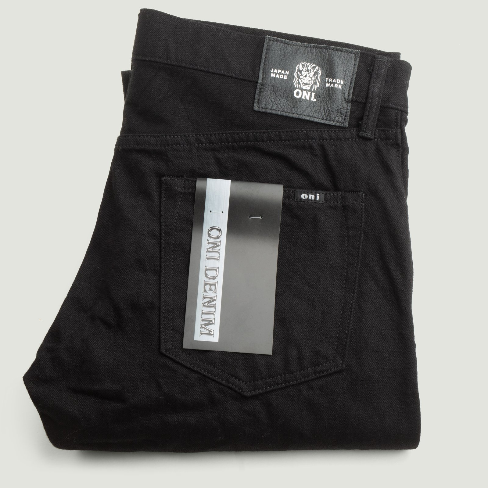 642-13BK 13oz Jet Black Relaxed Tapered