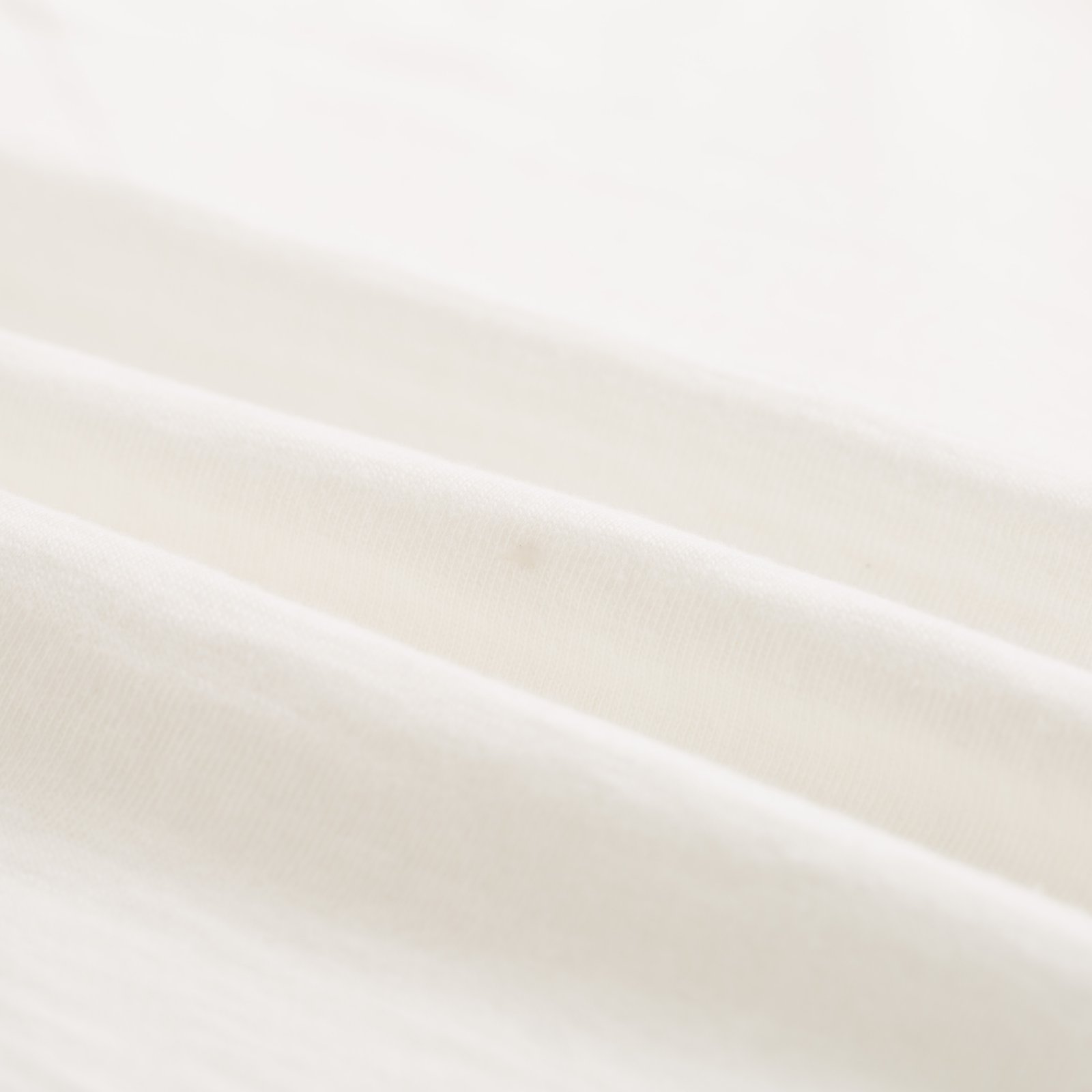 Lot 5907 Long Sleeve Henley Neck T-Shirt Off White