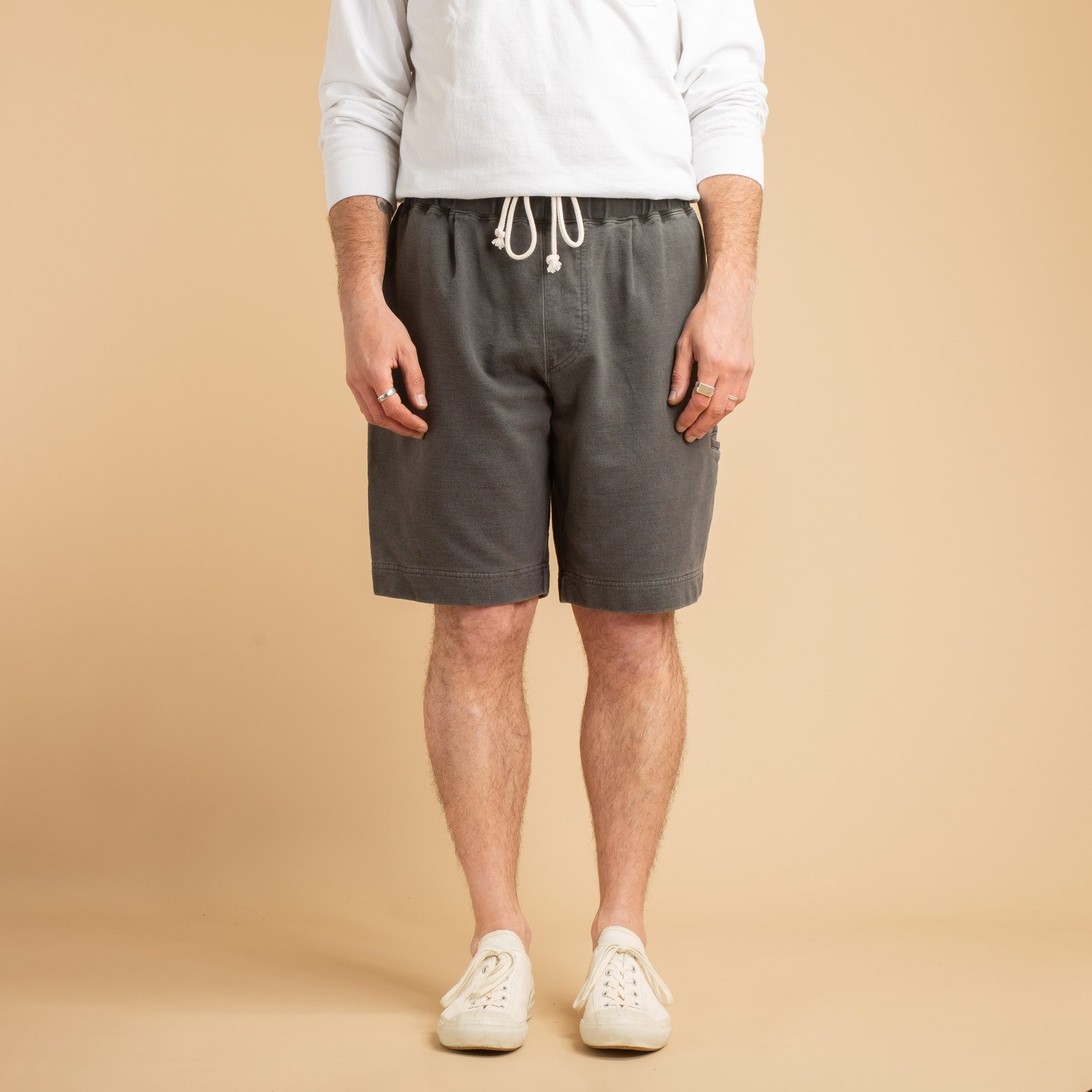 Light Terry Shorts in Pitch Black
