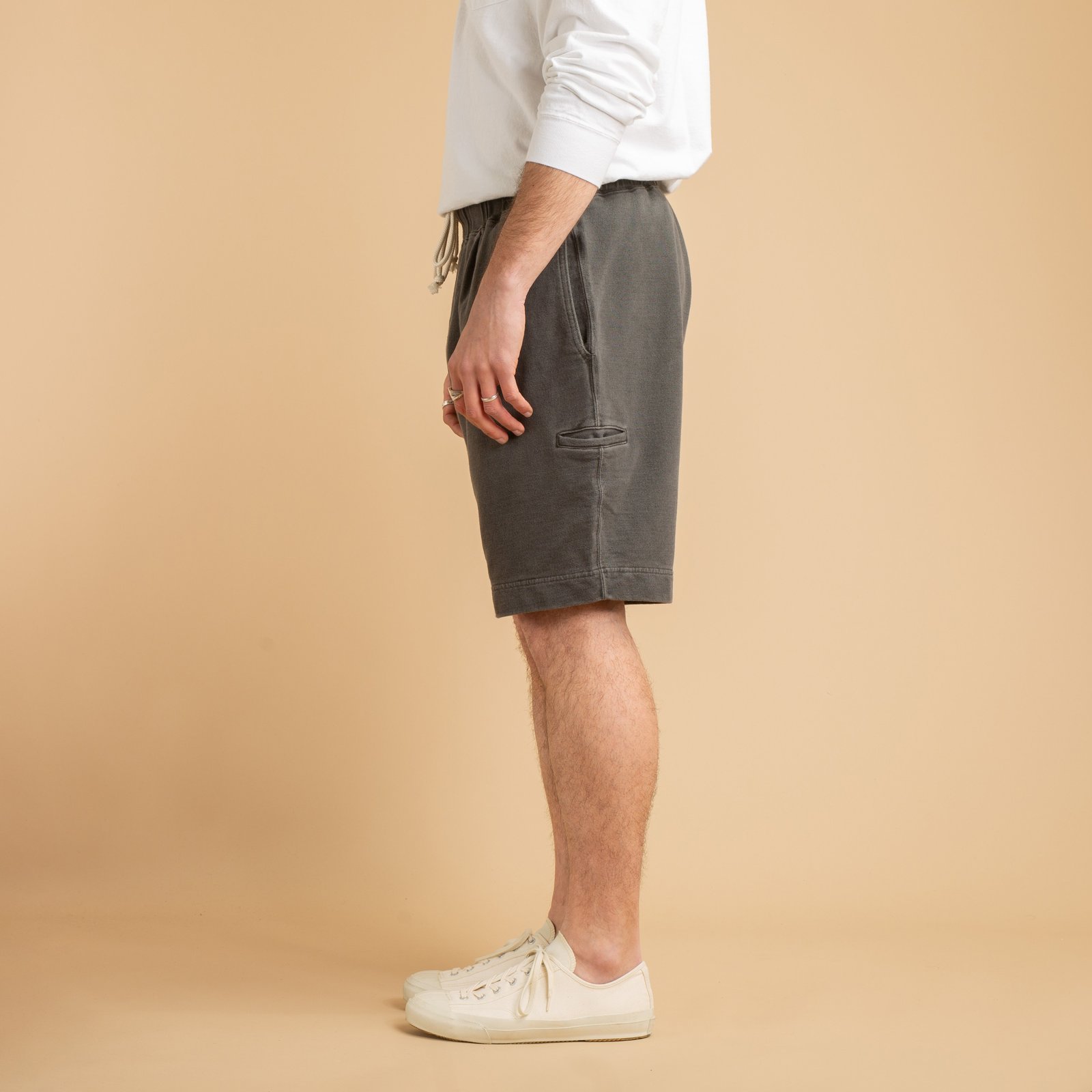 Light Terry Shorts in Pitch Black