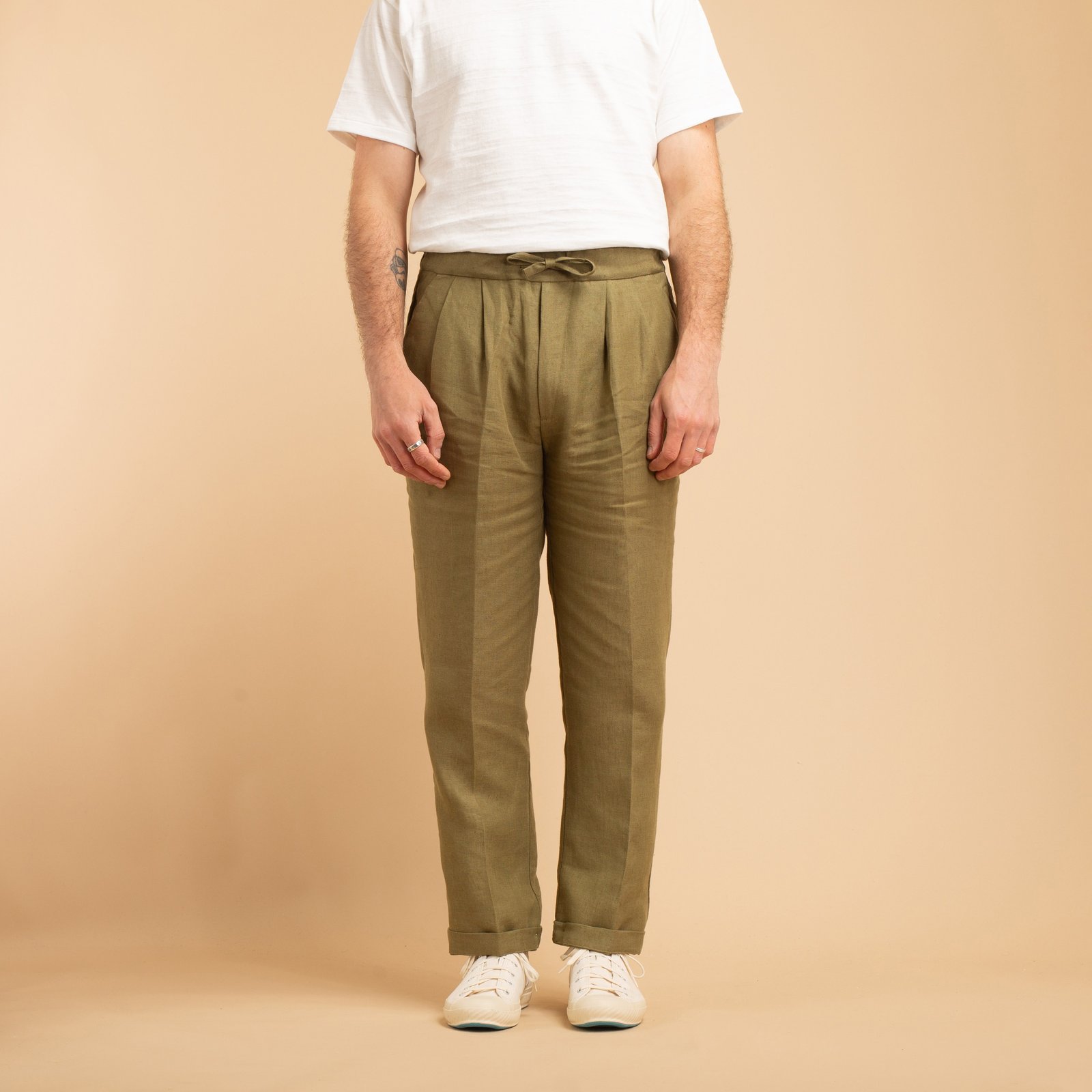 T005 Linen Drawstring Trouser Moss