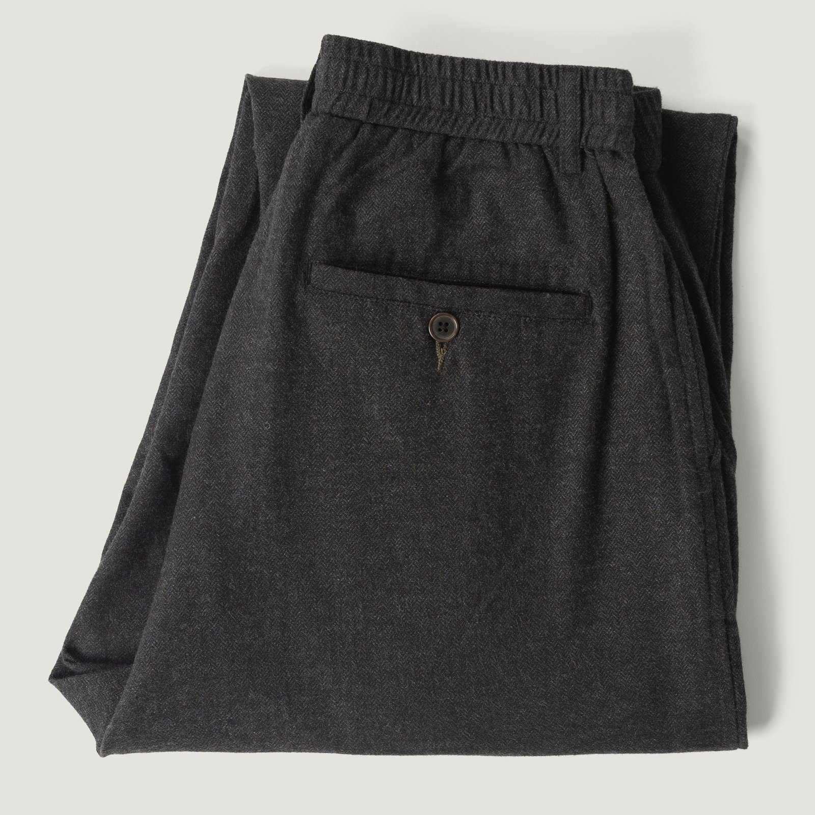 Veta Upcycled Cotton Pleated Track Pant Charcoal