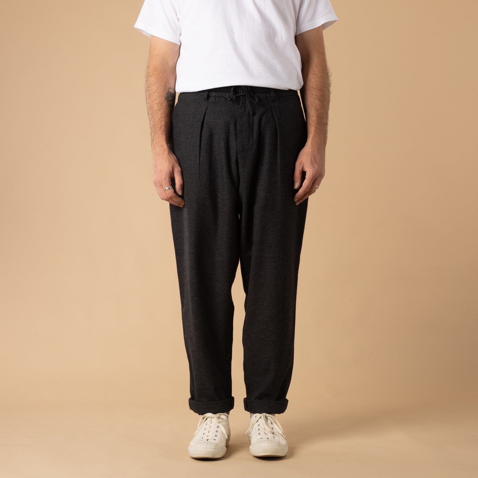 Veta Upcycled Cotton Pleated Track Pant Charcoal