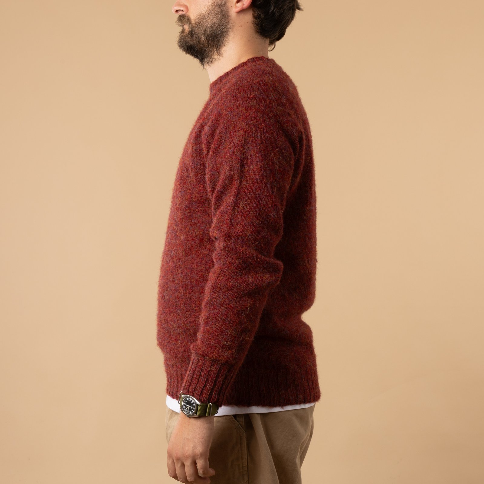 HARLEY OF SCOTLAND X FLANEURS / Shaggy Crew Neck Red Agate