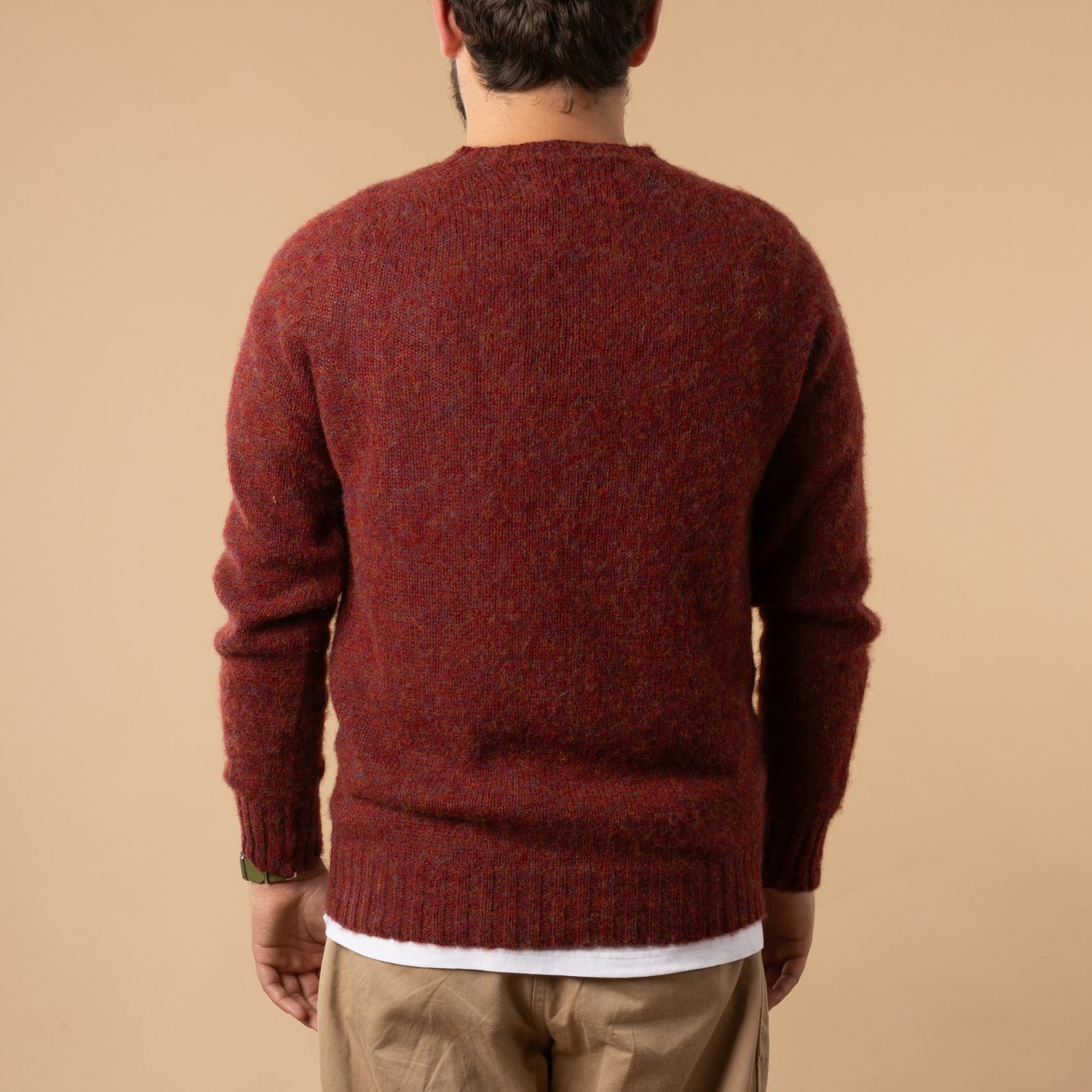 HARLEY OF SCOTLAND X FLANEURS / Shaggy Crew Neck Red Agate