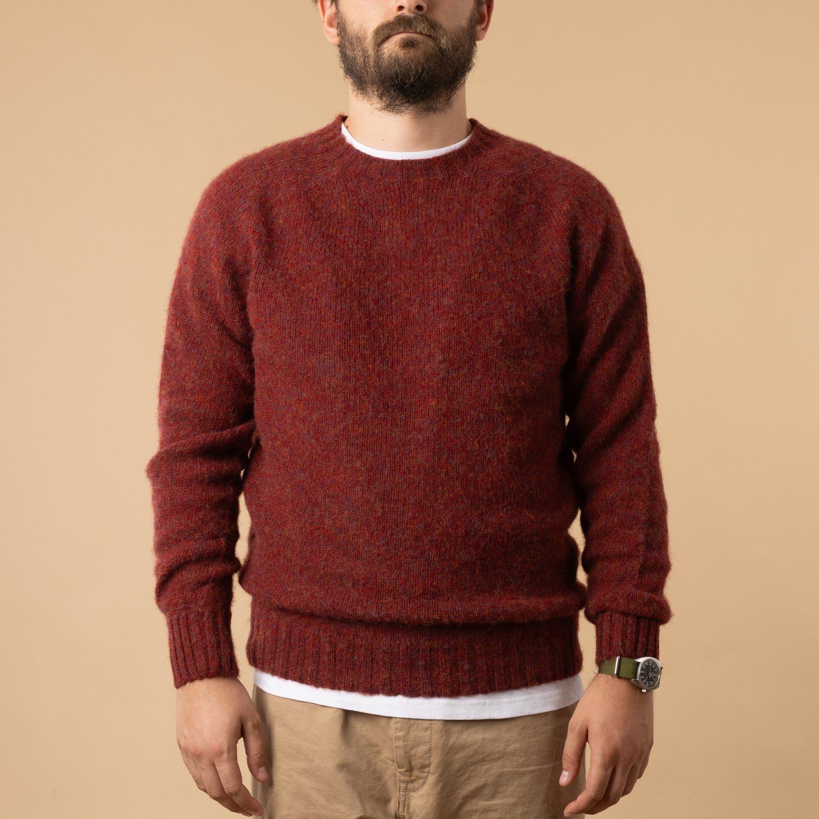 HARLEY OF SCOTLAND X FLANEURS / Shaggy Crew Neck Red Agate