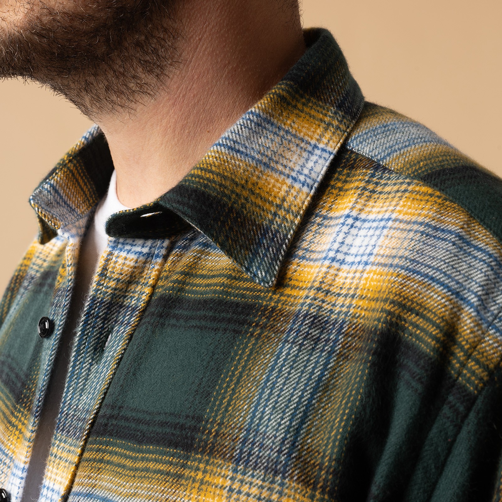 Chemise en coton PORTUGUESE FLANNEL Lousa Shirt detail col