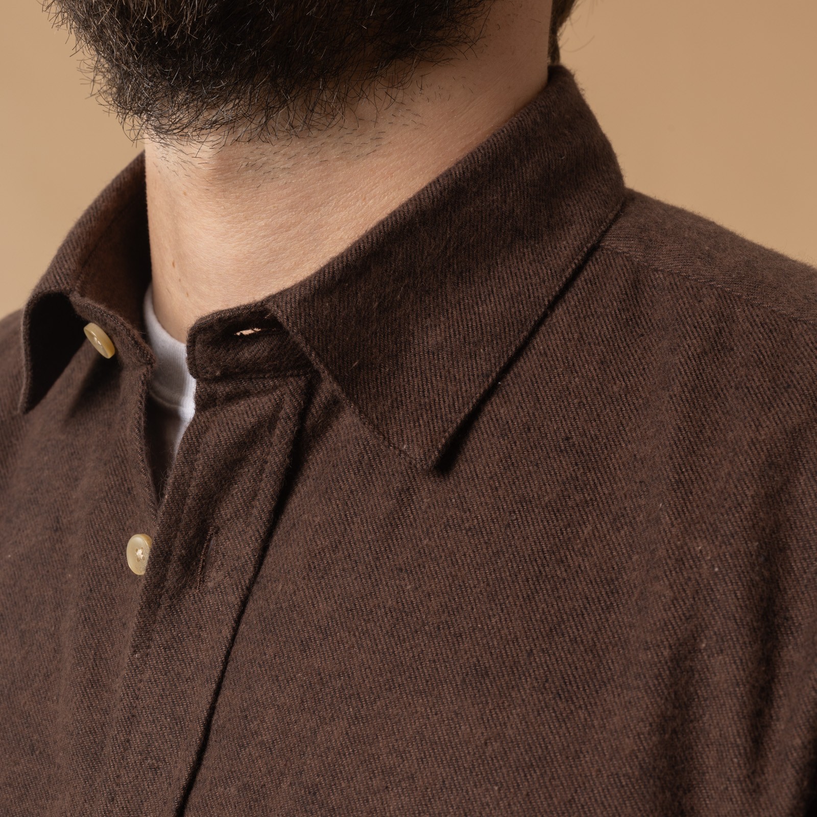 Chemise en coton PORTUGUESE FLANNEL Teca Shirt couleur Brown detail de face