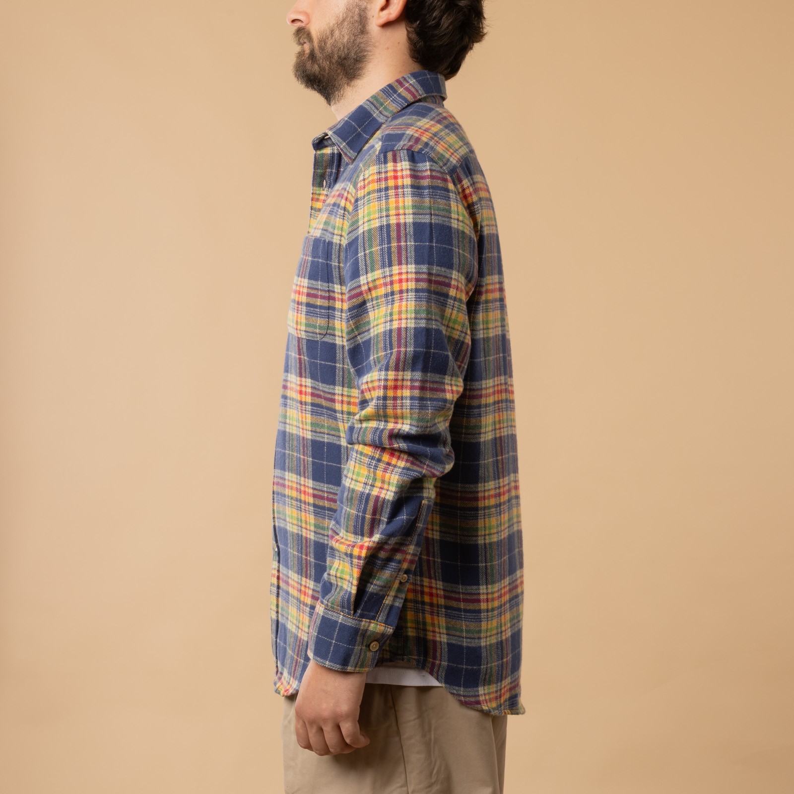 Chemise en coton PORTUGUESE FLANNEL Olissipo Shirt de profil