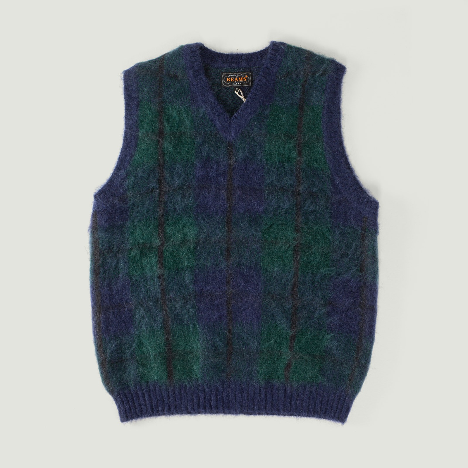 Vignette-BEAMS-PLUS-loafers-sleeveless-sweater-Mohair-Vest-Navy