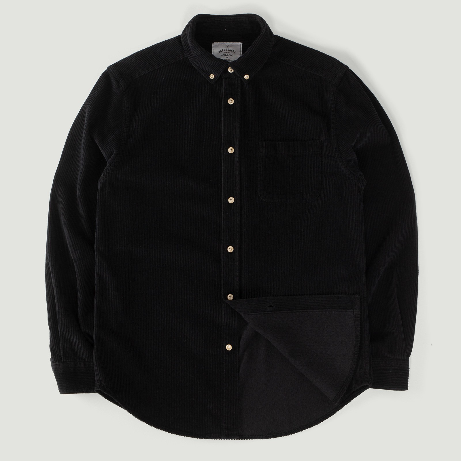 vignette-PORTUGUESE-FLANNEL-loafers-velvet-shirt-Lobo-black