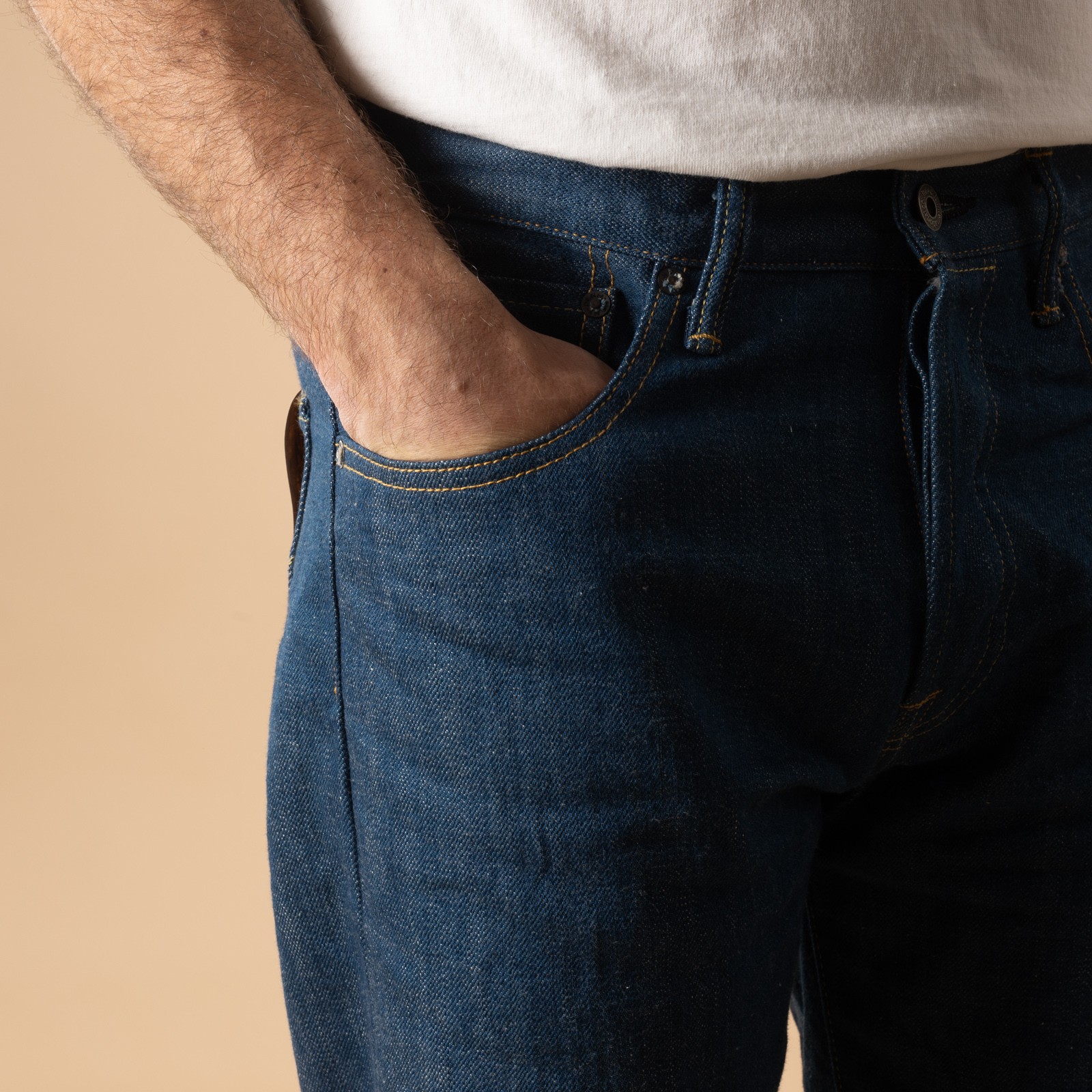 ONI DENIM 570-OFBD Classic Straight 13.7oz Old Faded Blue Denim front pocket detail jeans