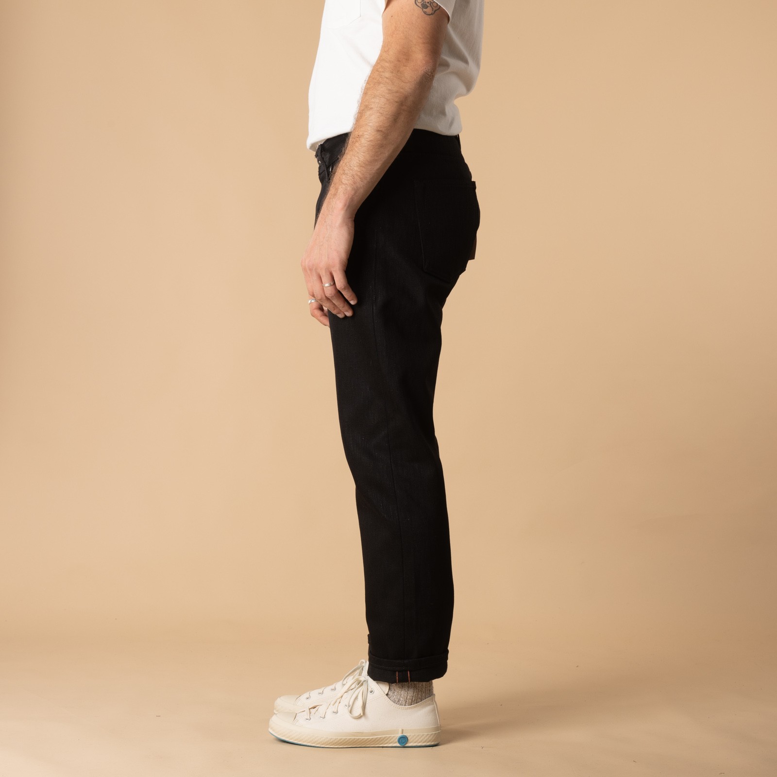 NAKED & FAMOUS jeans - WeirdGuy Shinigami Selvedge cut - side profile