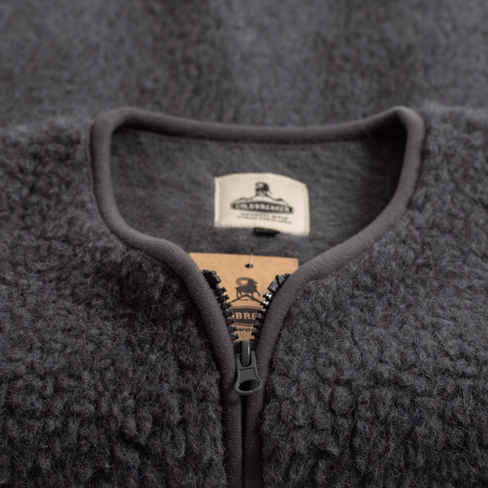Coldbreaker Sleeveless Wool Vest - Pepitko Steel