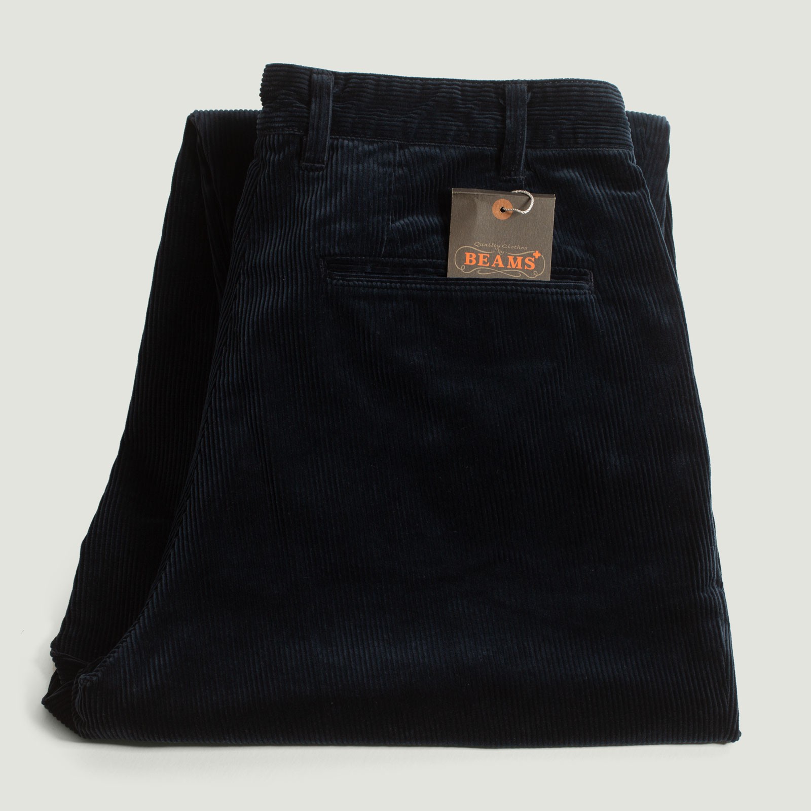Vignette-flâneurs-BEAMS-PLUS-pantalon-velours-2-Pleats-Corduroy-Trousers-navy