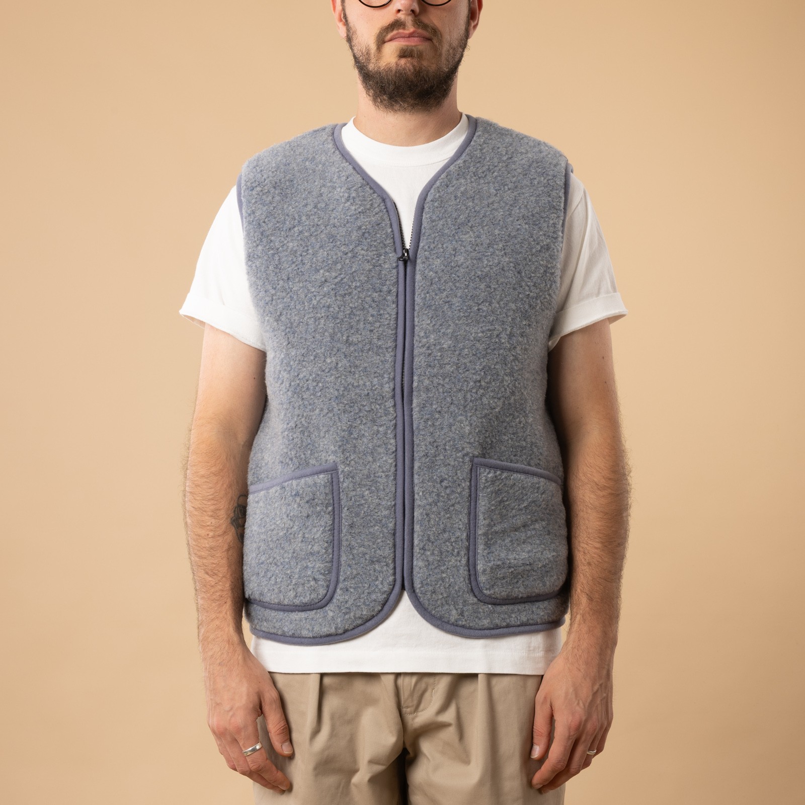 flâneurs-COLDBREAKER-sleeveless wool jacket-Pepitko Ultralight Grey Denim-front-closed