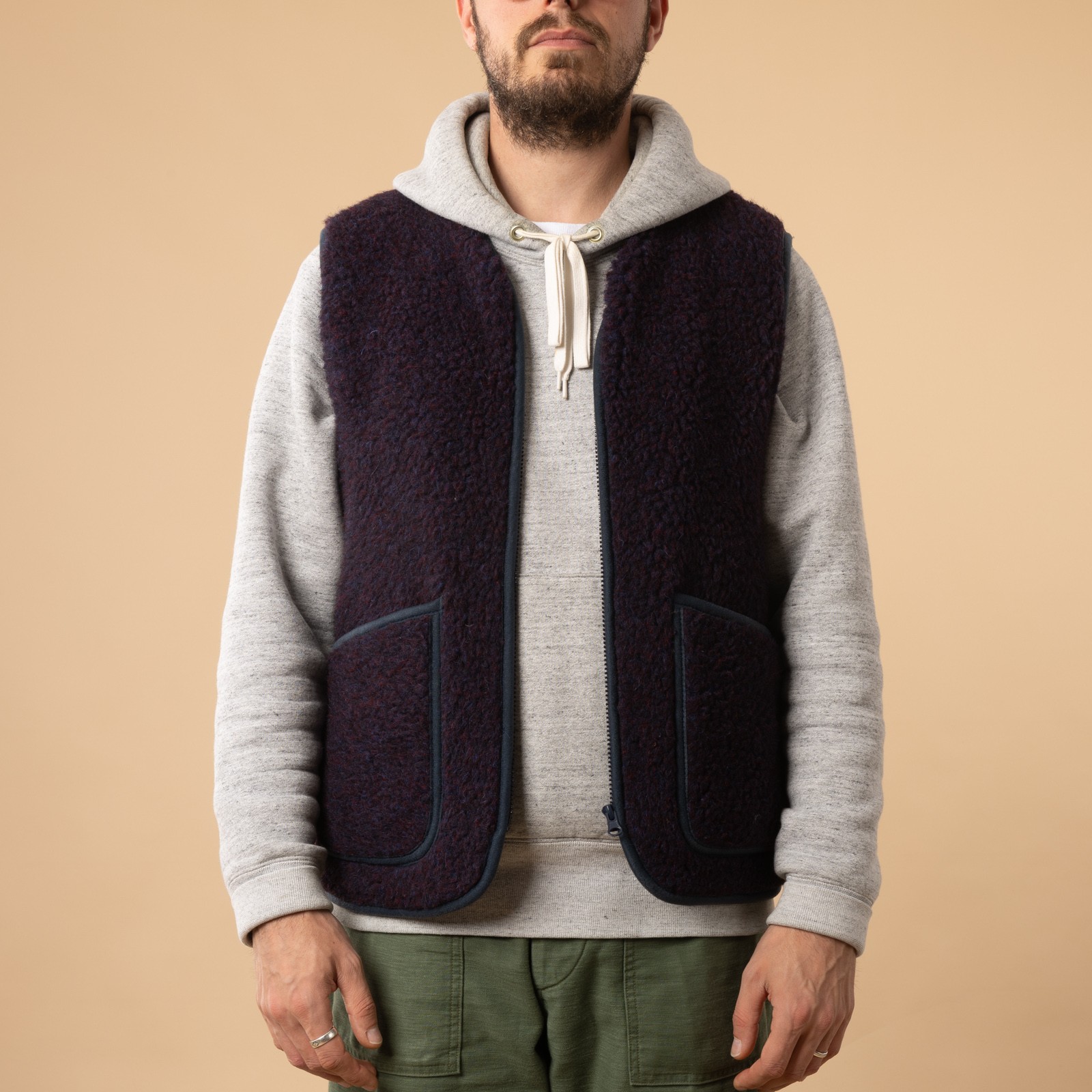 flâneurs-COLDBREAKER-sleeveless wool jacket-Pepitko Vest Plum-front open