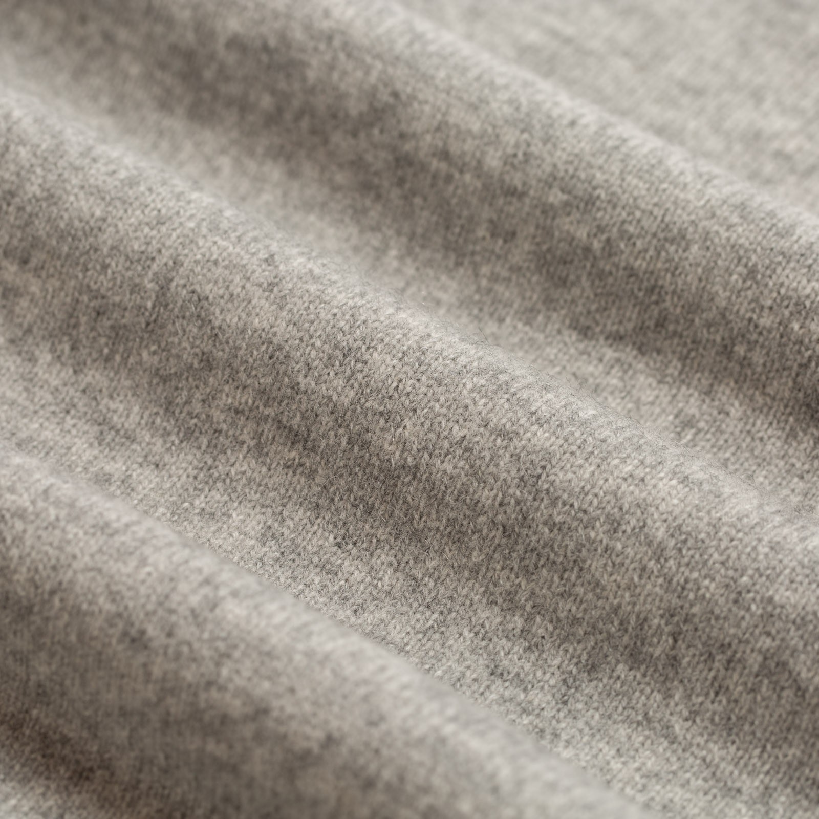 wool flâneurs-Mooncastle-Japanese Sweater-Wool and Cashmere-Round Neck Light Grey-3