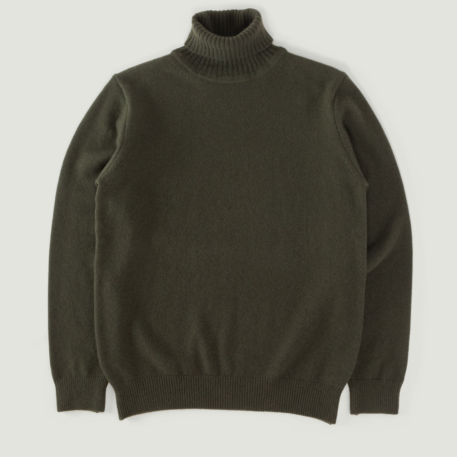Stickers-Wanderers-Mooncastle-Japanese-Sweater-Wool-and-Cashmere-Turtleneck-moss-green