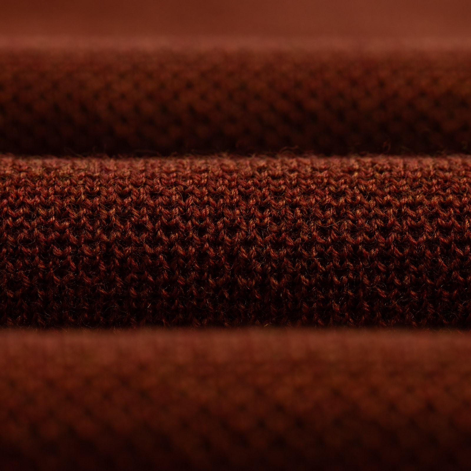 Closeup Flâneurs-Pullover - NITTO KNITWEAR Youri in Brick Color