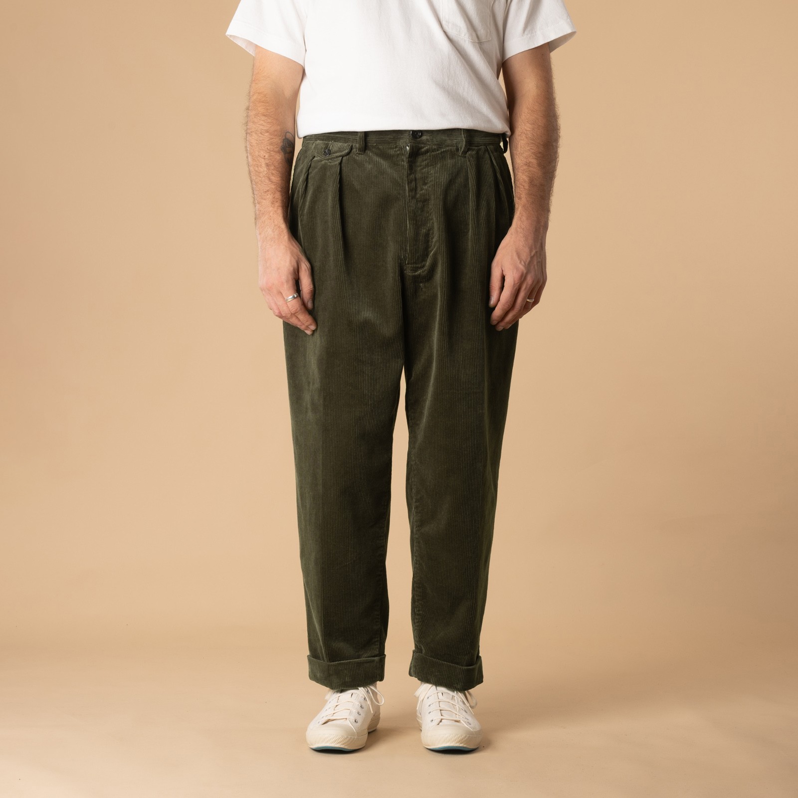 2 Pleats Corduroy Trousers Dark Green