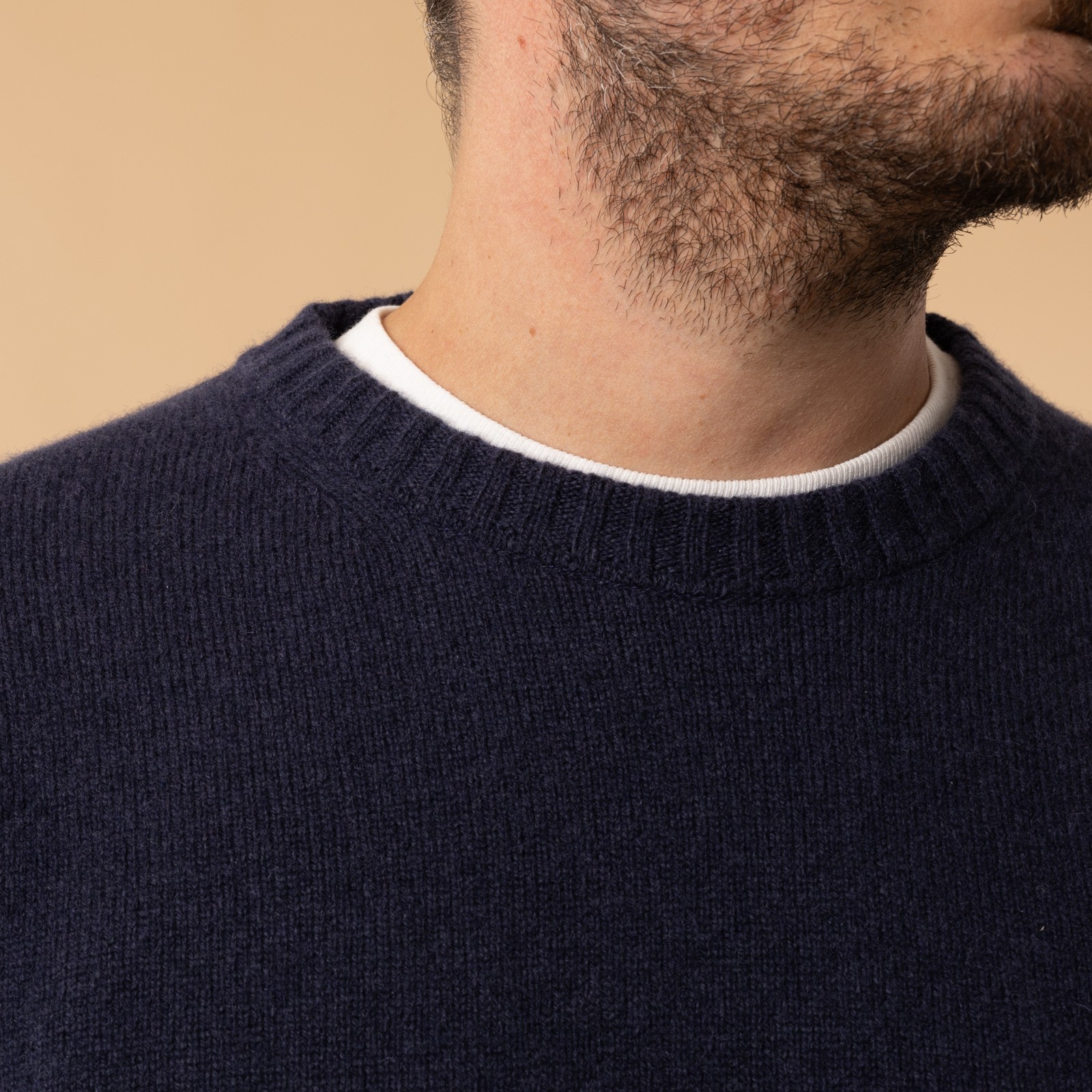 Flâneurs-Mooncastle-Japanese Sweater-Wool and Cashmere-Round Neck-Plum-Detail Collar