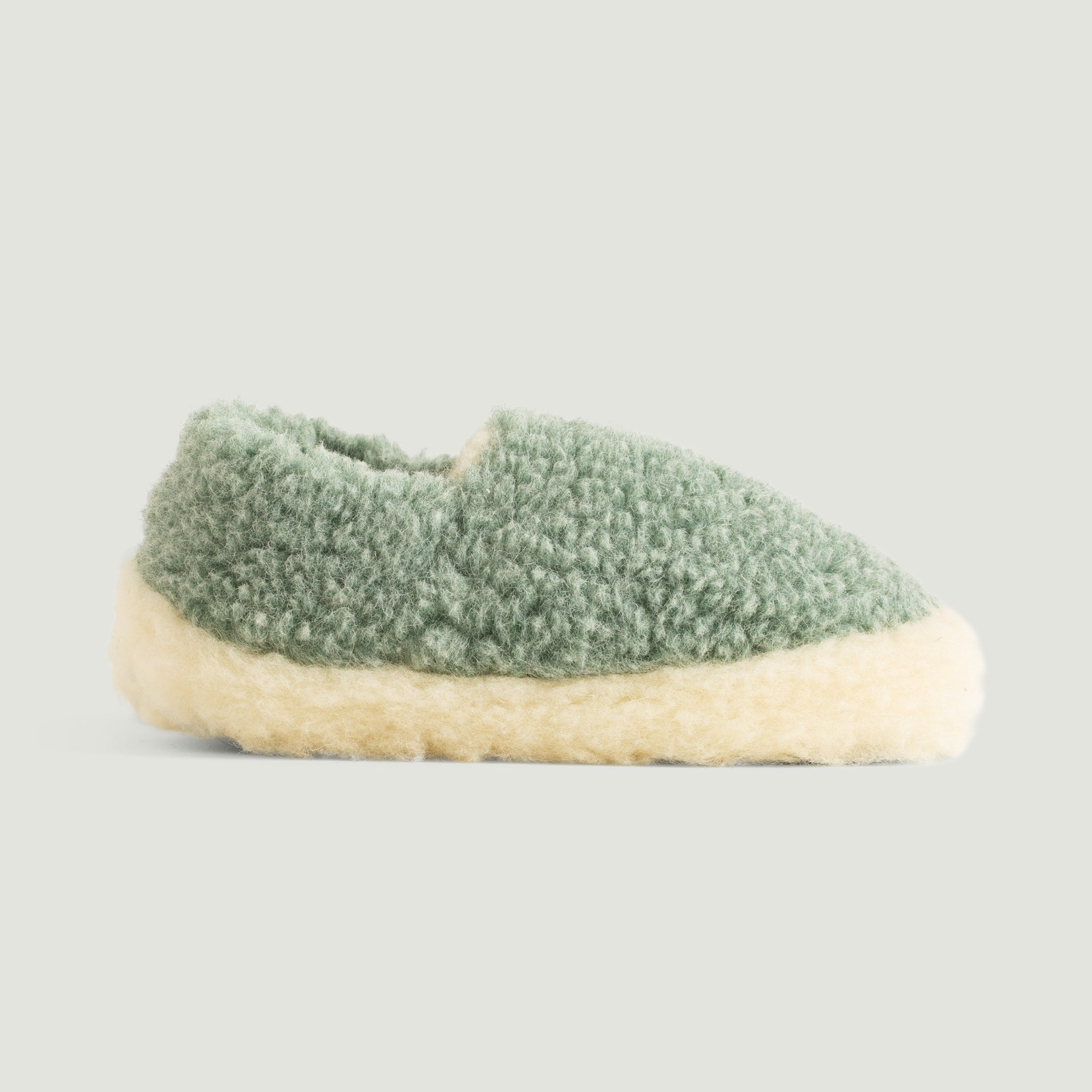 Vignettes-flâneurs-chaussons-COLDBREAKER-Siberian-Slippers-green